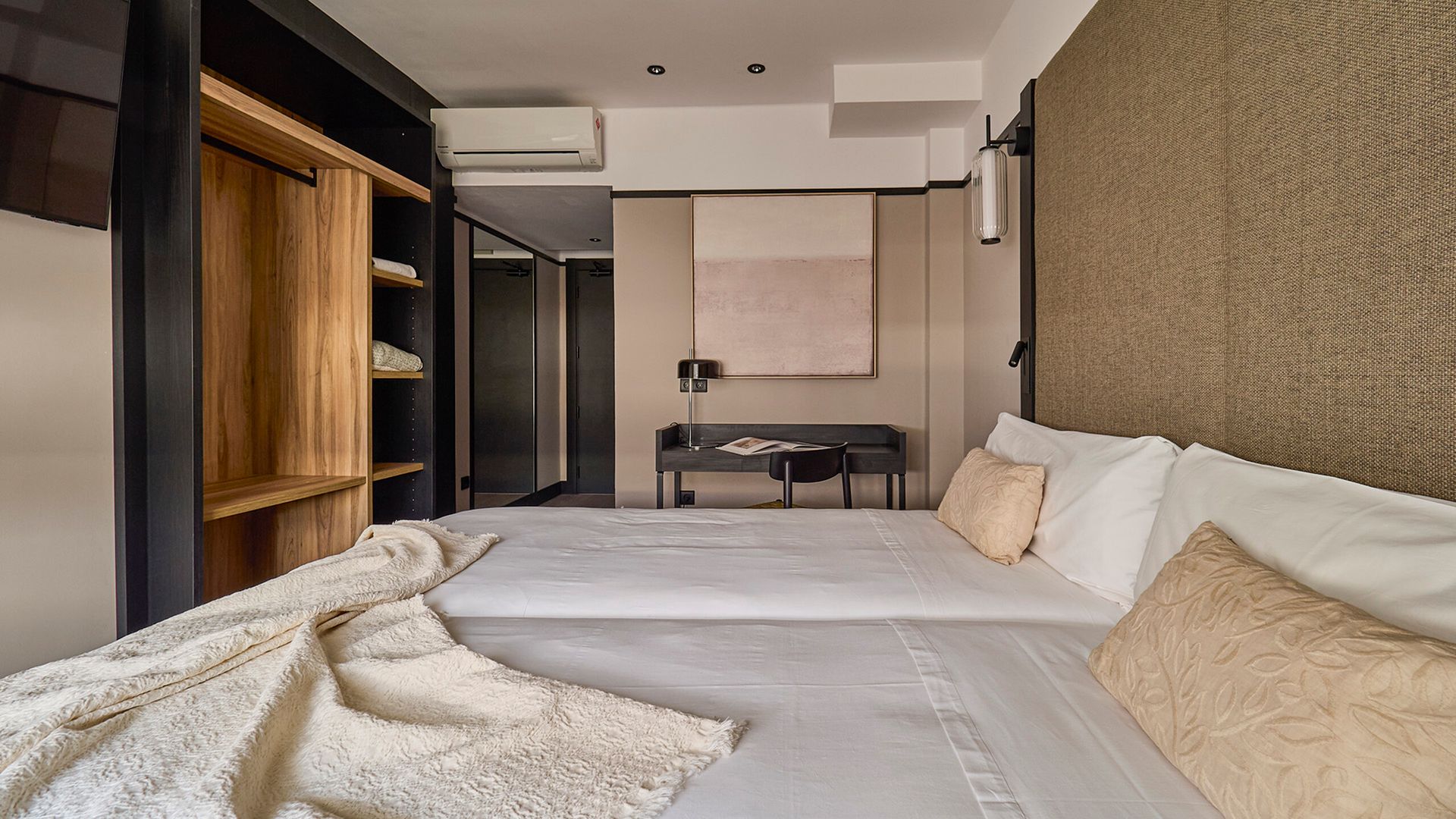 Double room at Oviedo Ópera