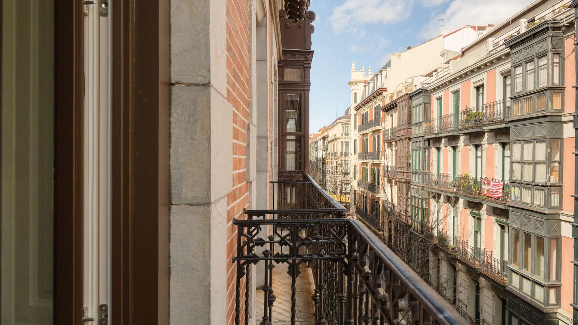 Apartamento de 1 quarto com varanda em Bilbao Ledesma