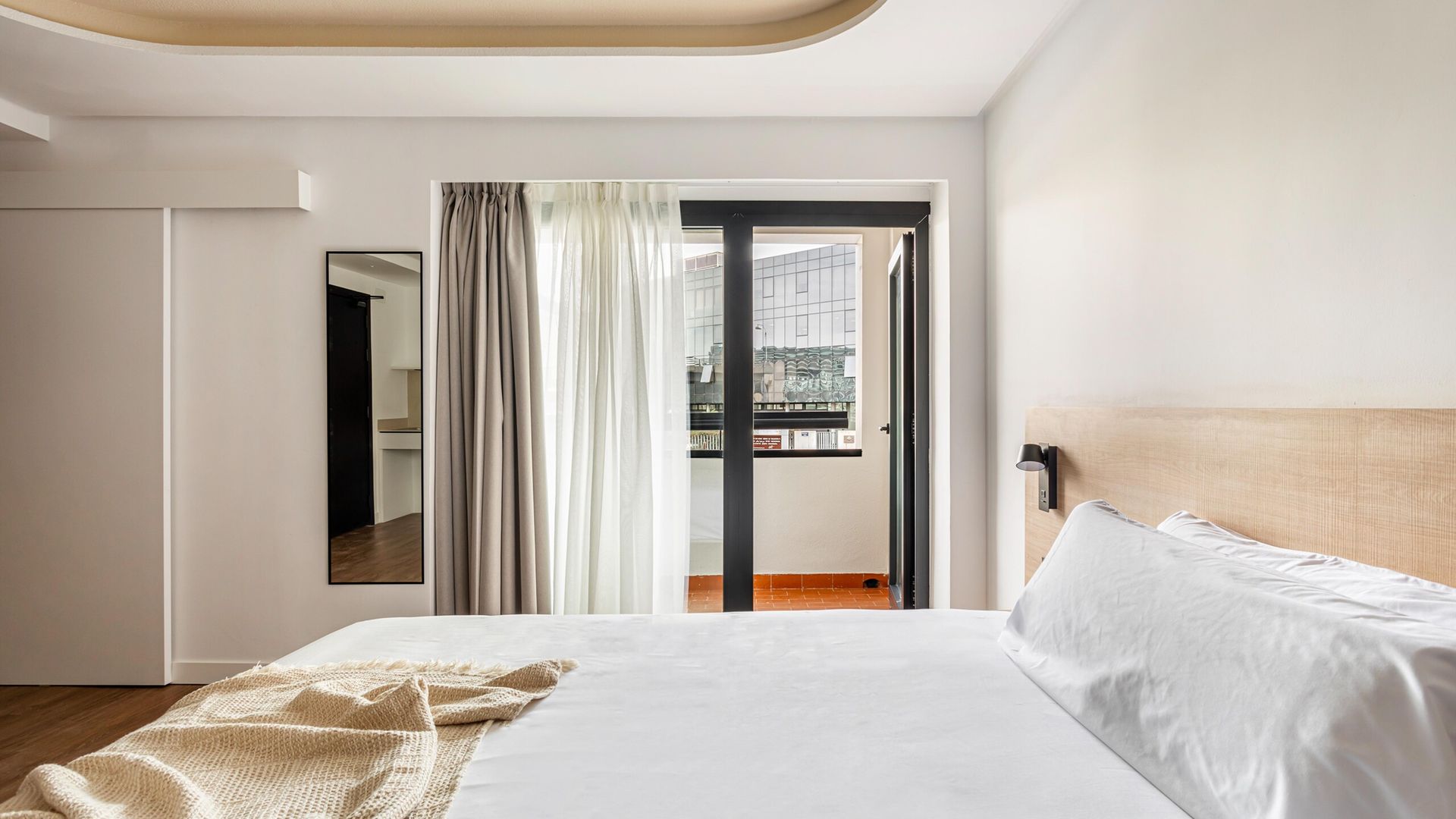 Studio in Valencia Feria