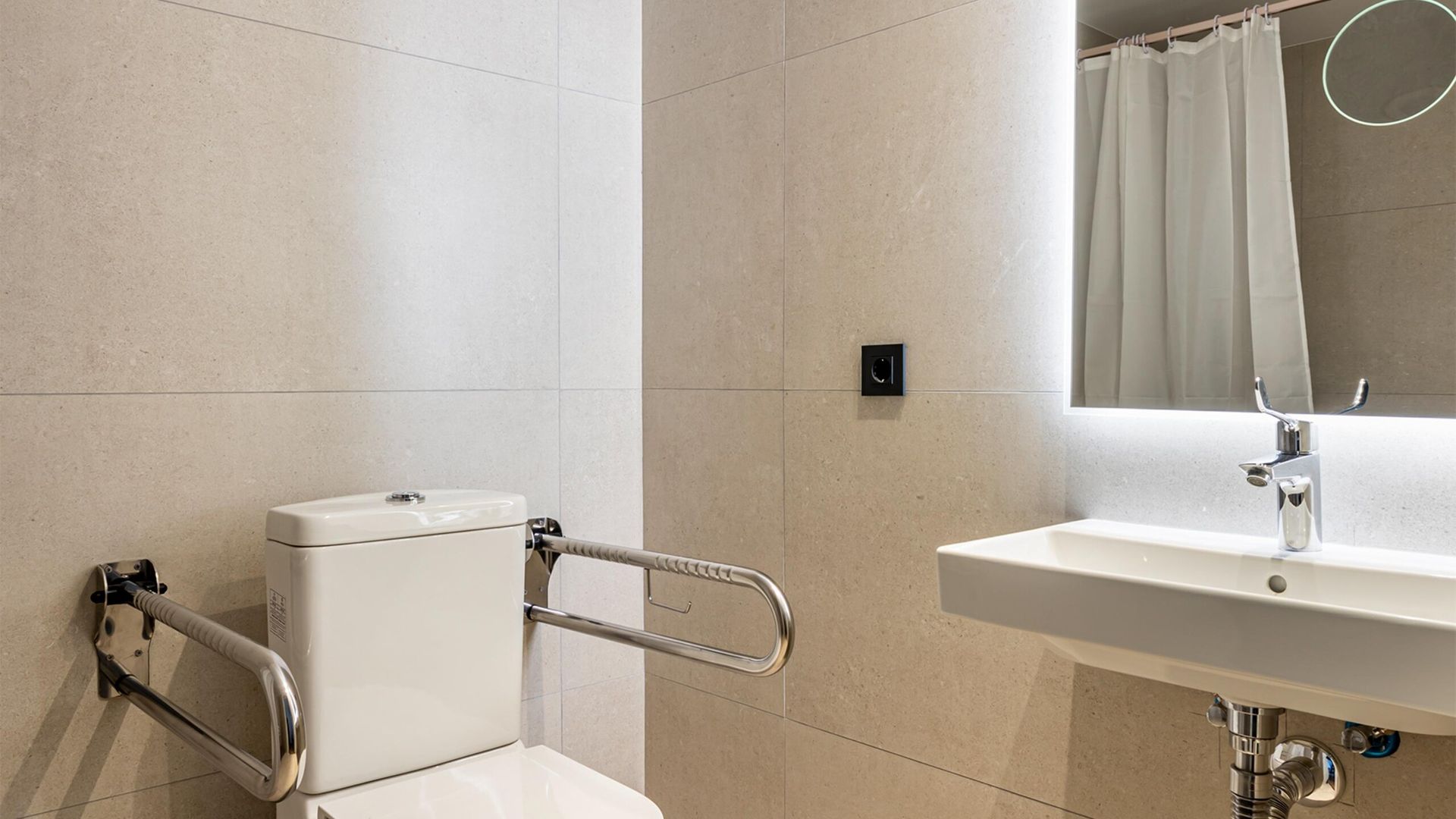 1-Bedroom Apartment in Valencia Feria