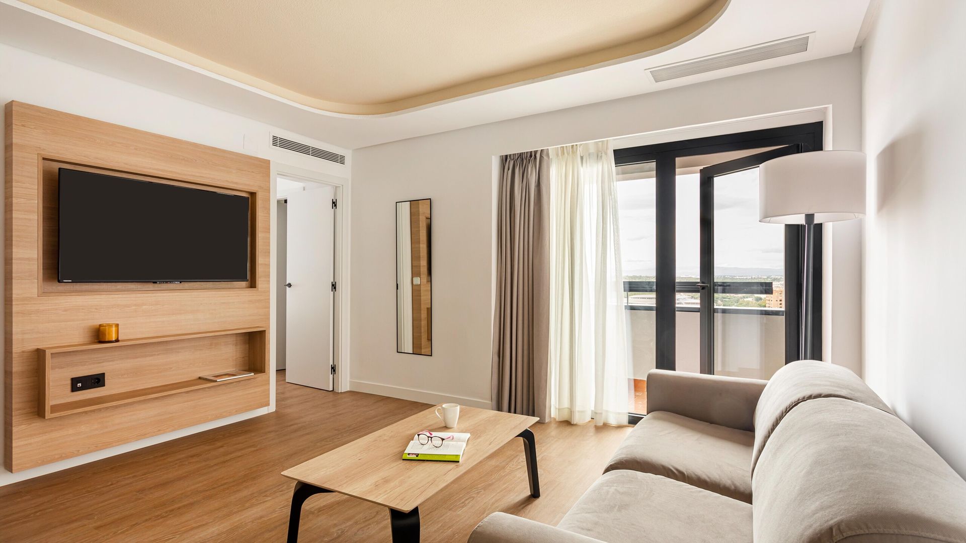 1-Bedroom Apartment in Valencia Feria