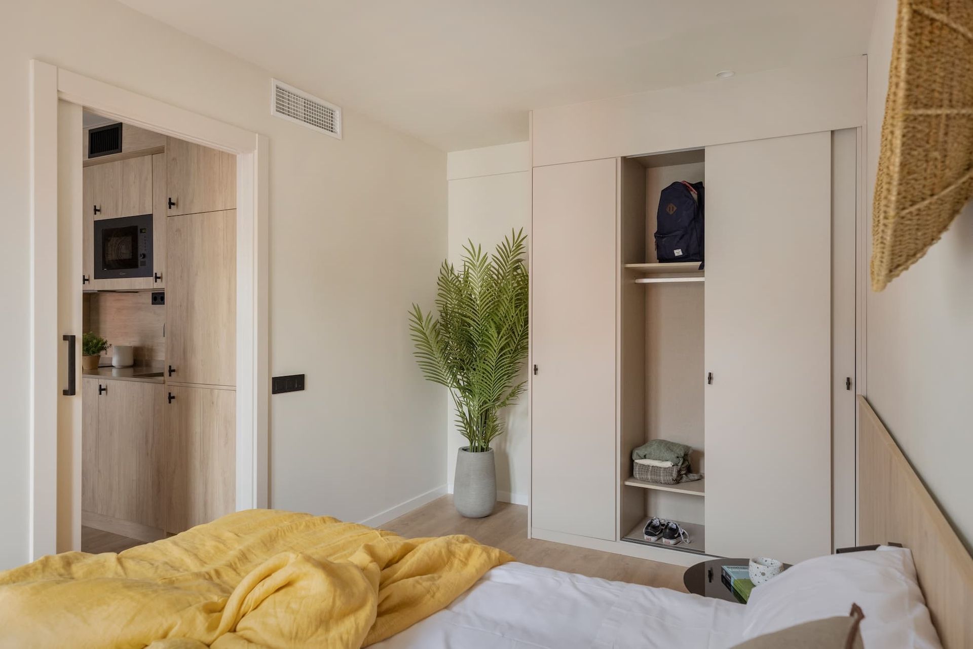 1 bedroom apartment in Barcelona Sant Antoni (pax 4)