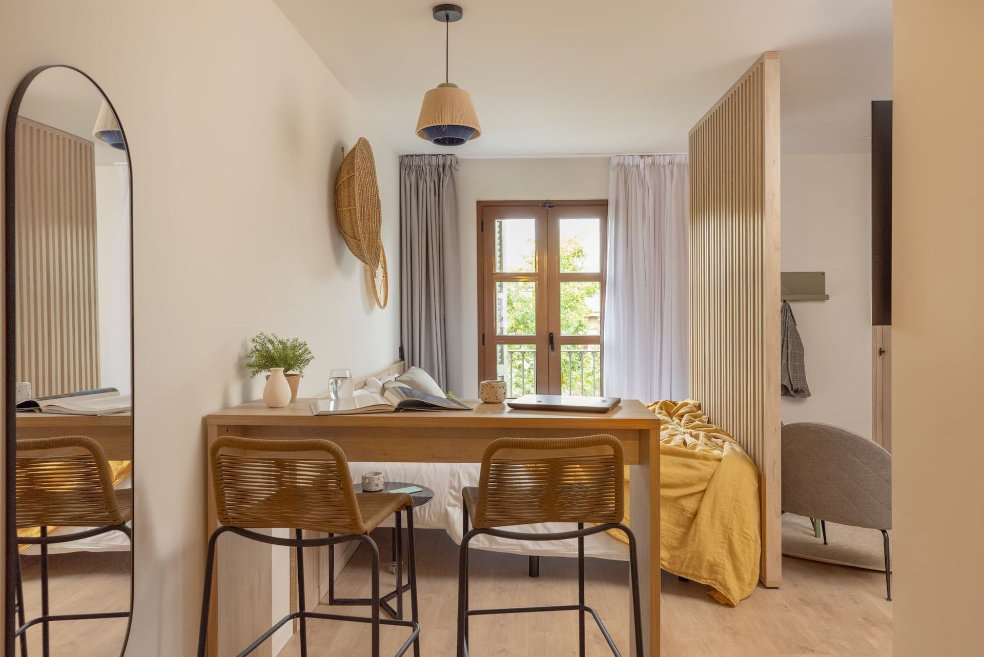 Studio with a balcony in Barcelona Sant Antoni