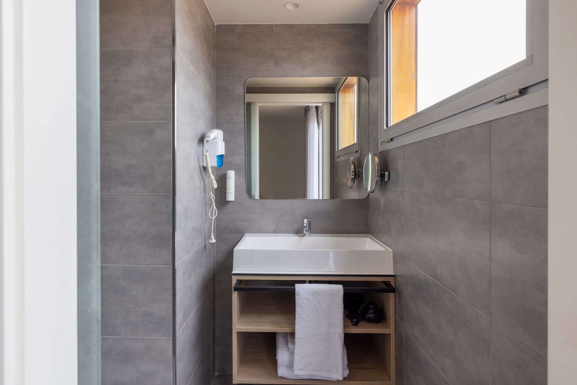 Studio with terrace in Barcelona Sant Antoni