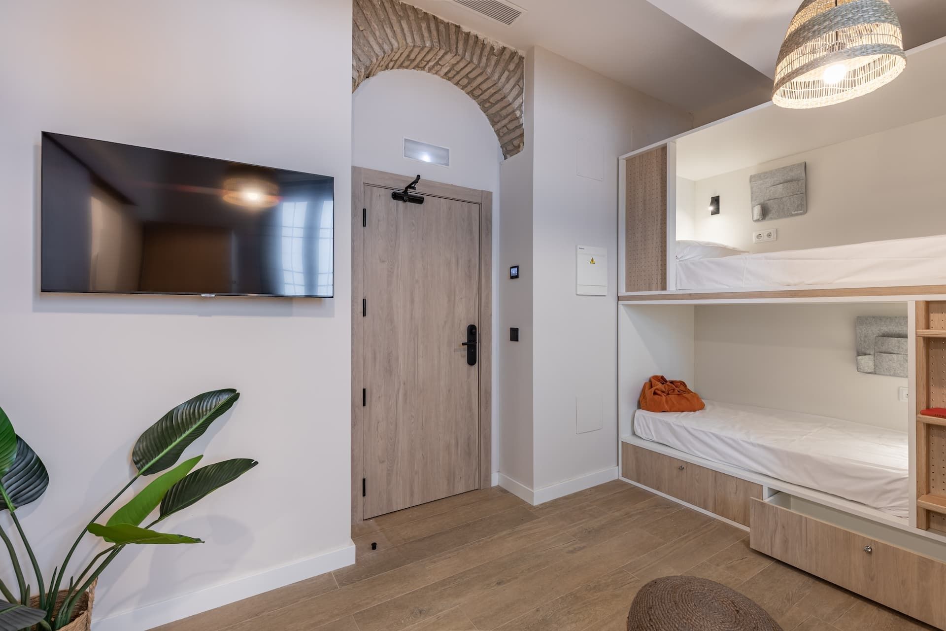 Private dorm for 4 with ensuite bathroom