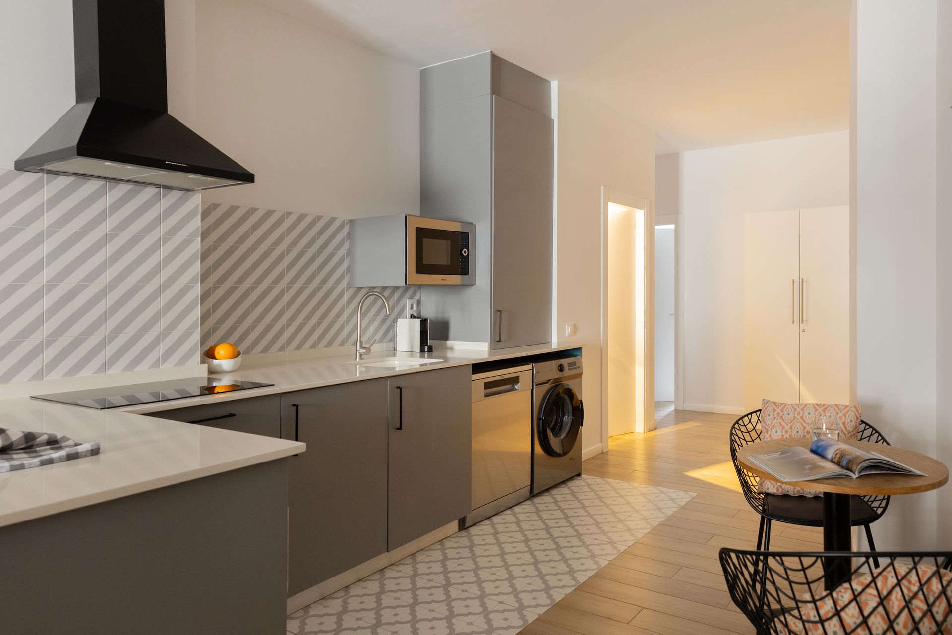 Three Bedroom Apartment with terrace in Valencia Jardín Botánico