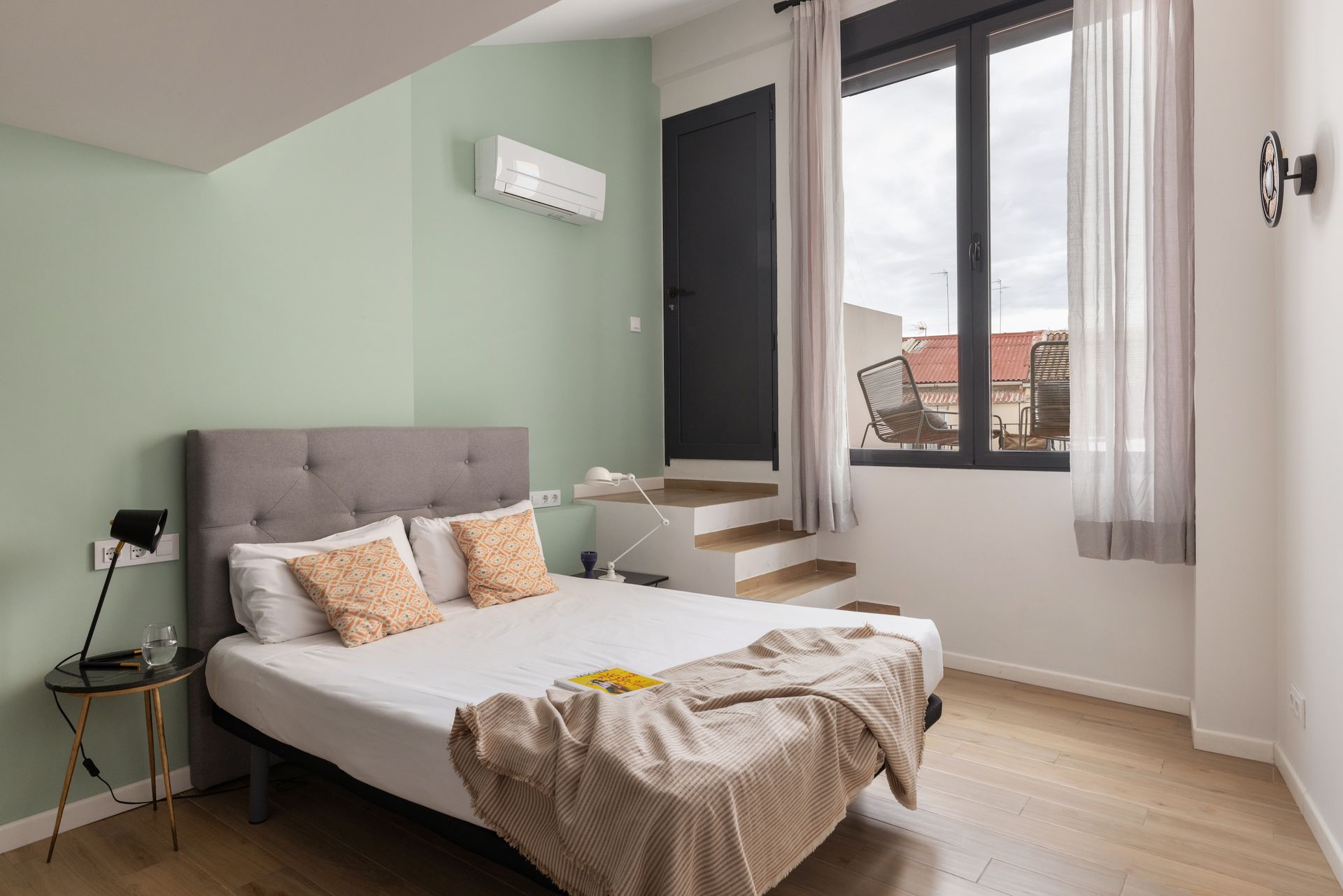 Three Bedroom Apartment with terrace in Valencia Jardín Botánico