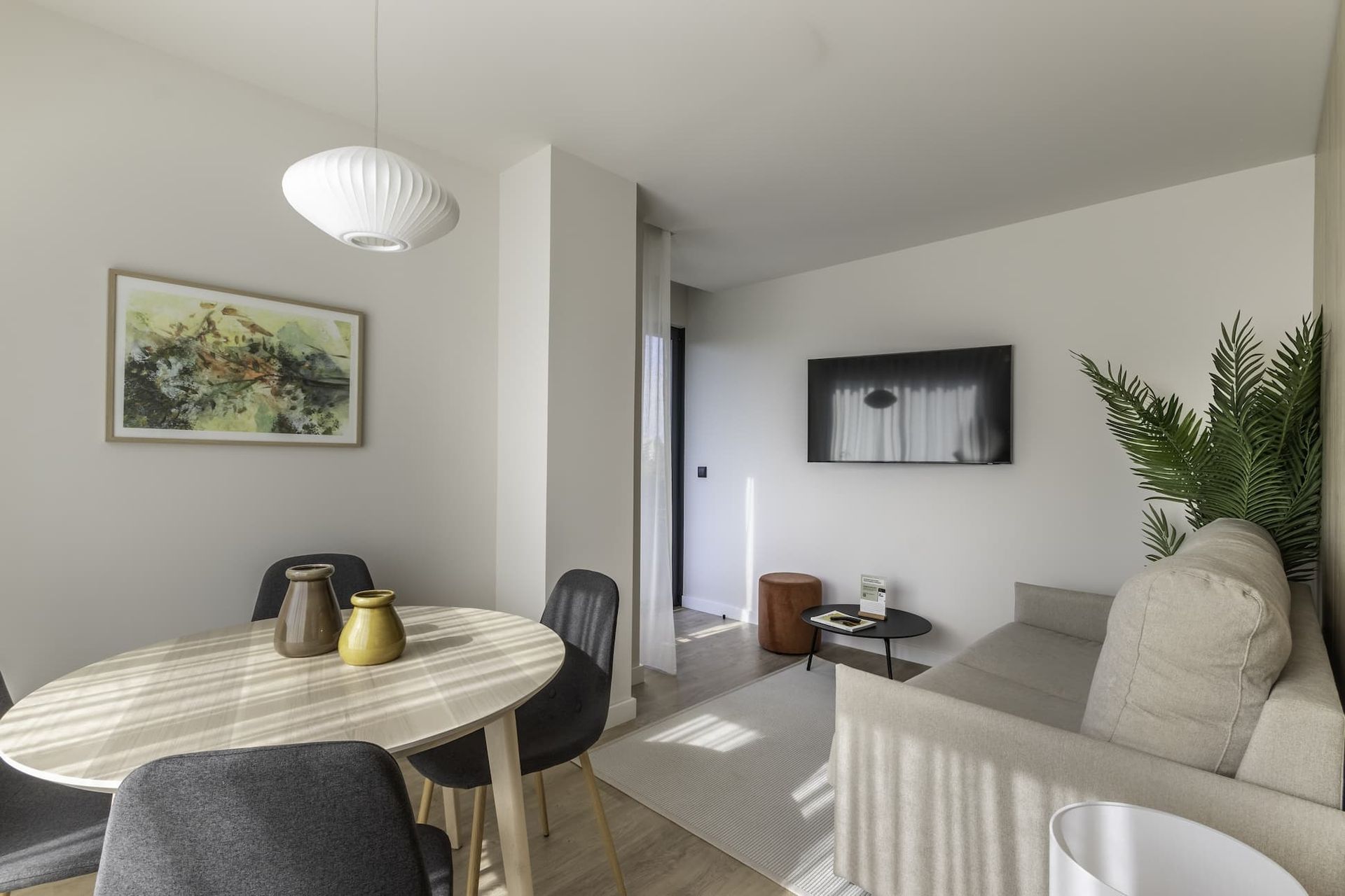 Apartamento de 2 Quartos com Terraço em Pamplona Yamaguchi