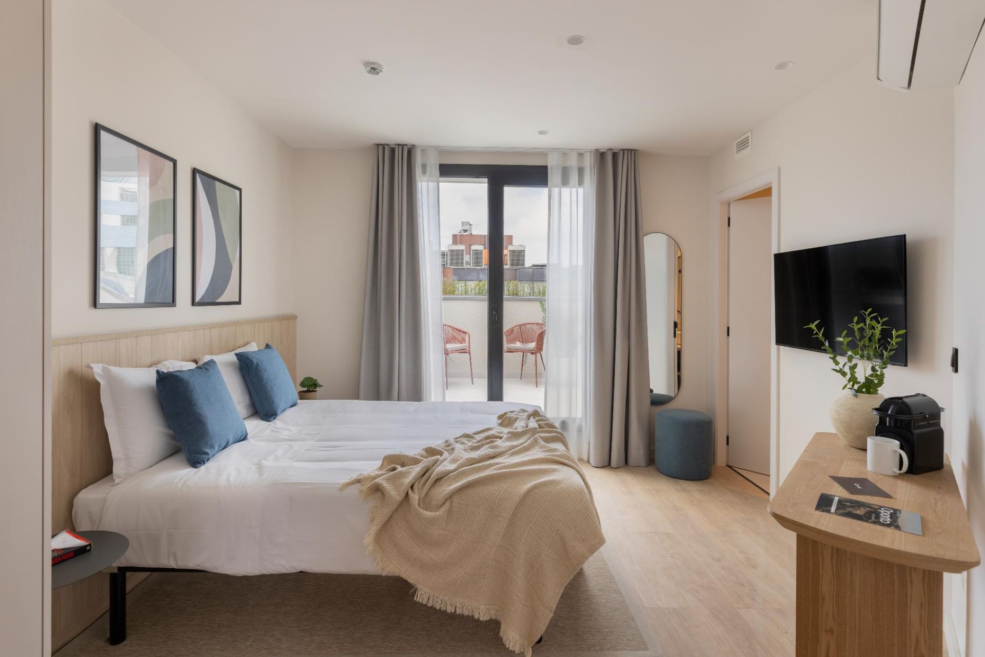 Double room with terrace in Porto Boavista
