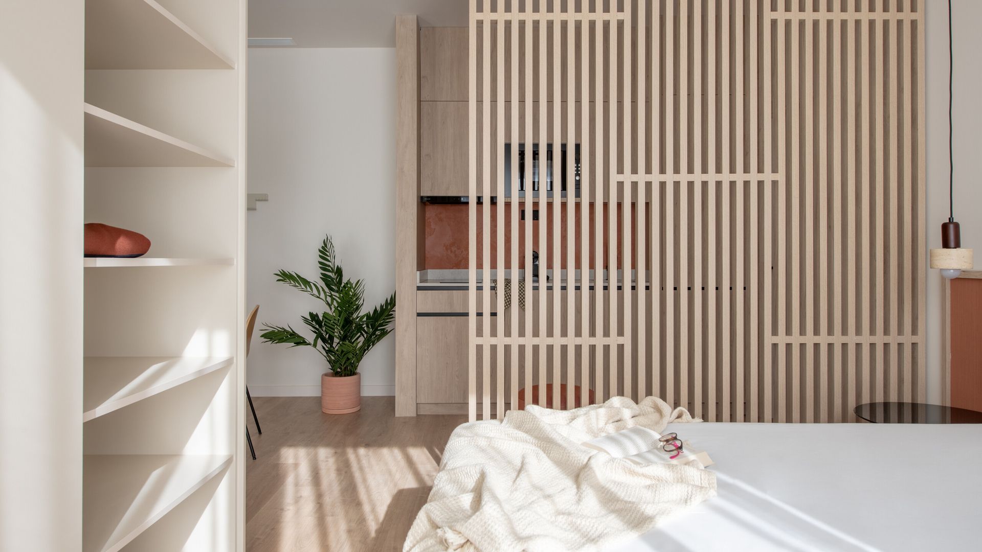 Monolocale superior a Seville Plaza Nueva