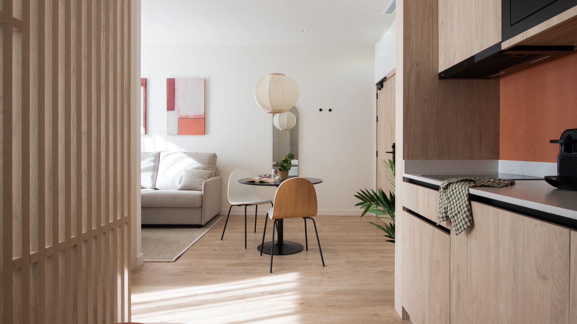 Monolocale superior a Seville Plaza Nueva