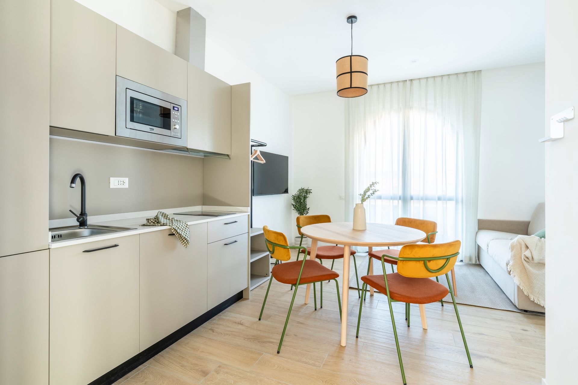 Appartamento con una Camera da Letto e Balcone a Roma San Lorenzo