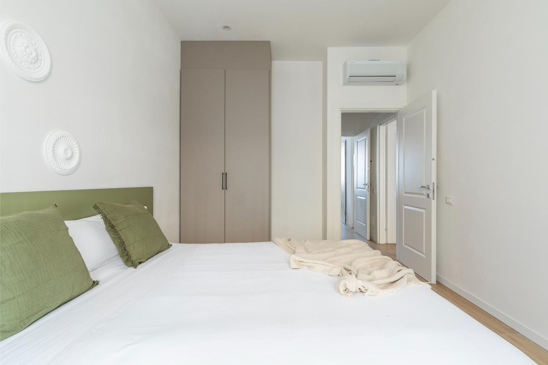 Appartamento con Due Camere da Letto a Roma San Lorenzo