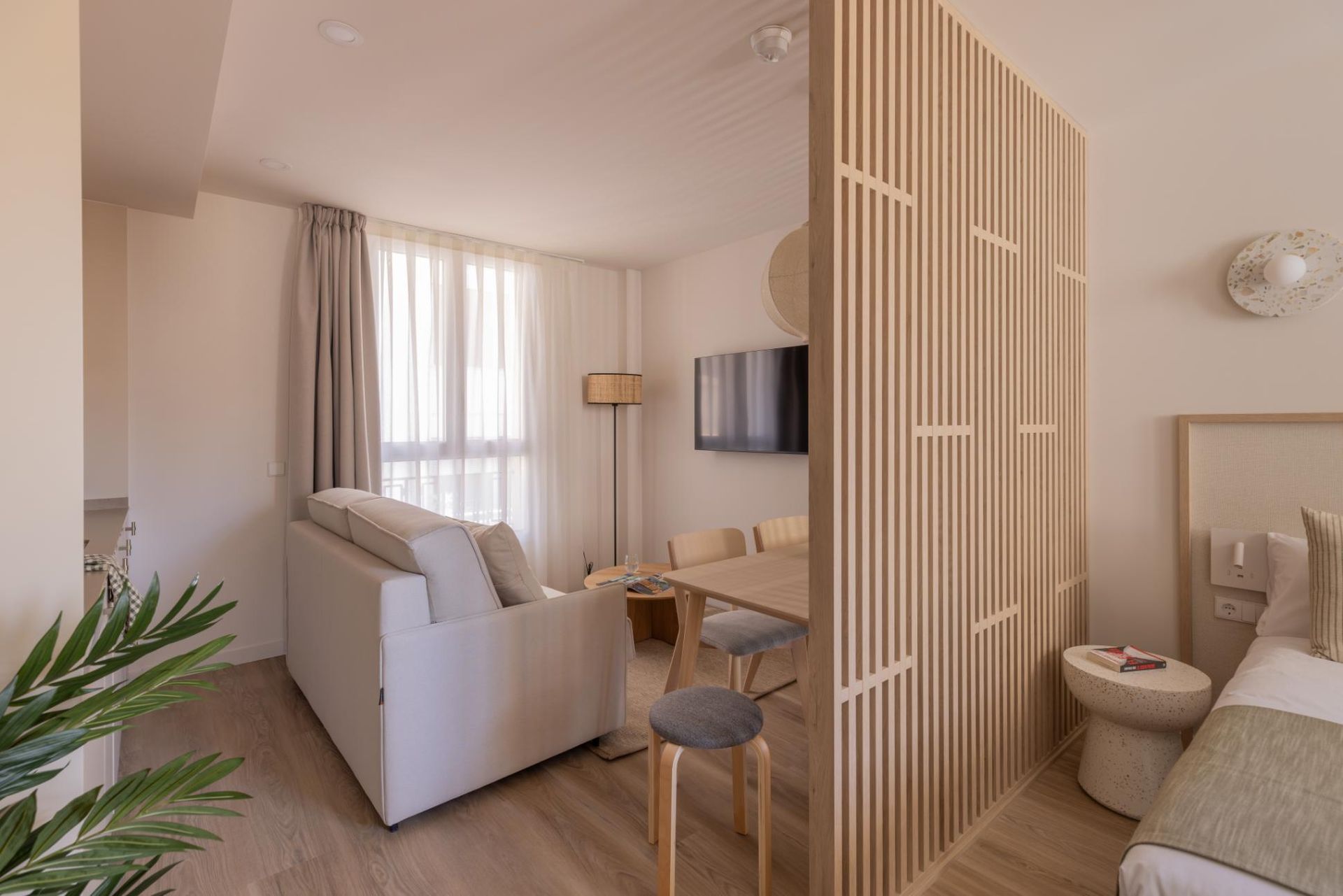 Studio familial avec balcon à Alicante Rambla