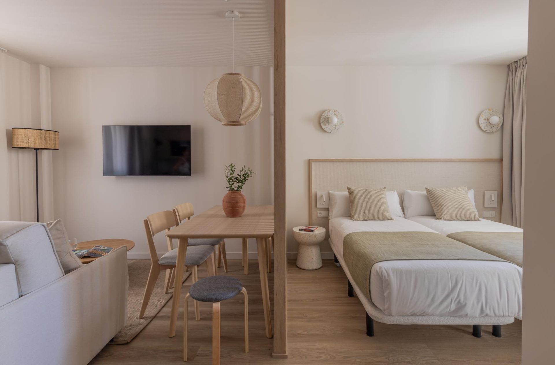 Studio familial avec balcon à Alicante Rambla