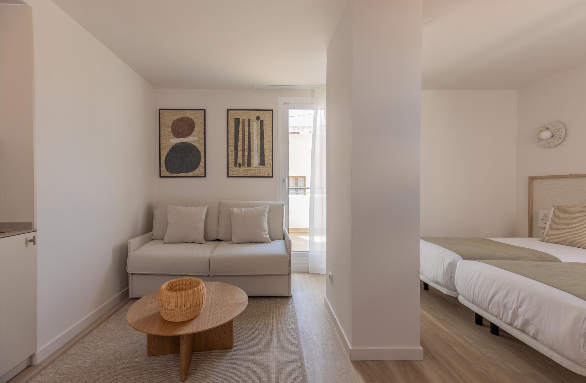 Studio familial avec terrasse à Alicante Rambla