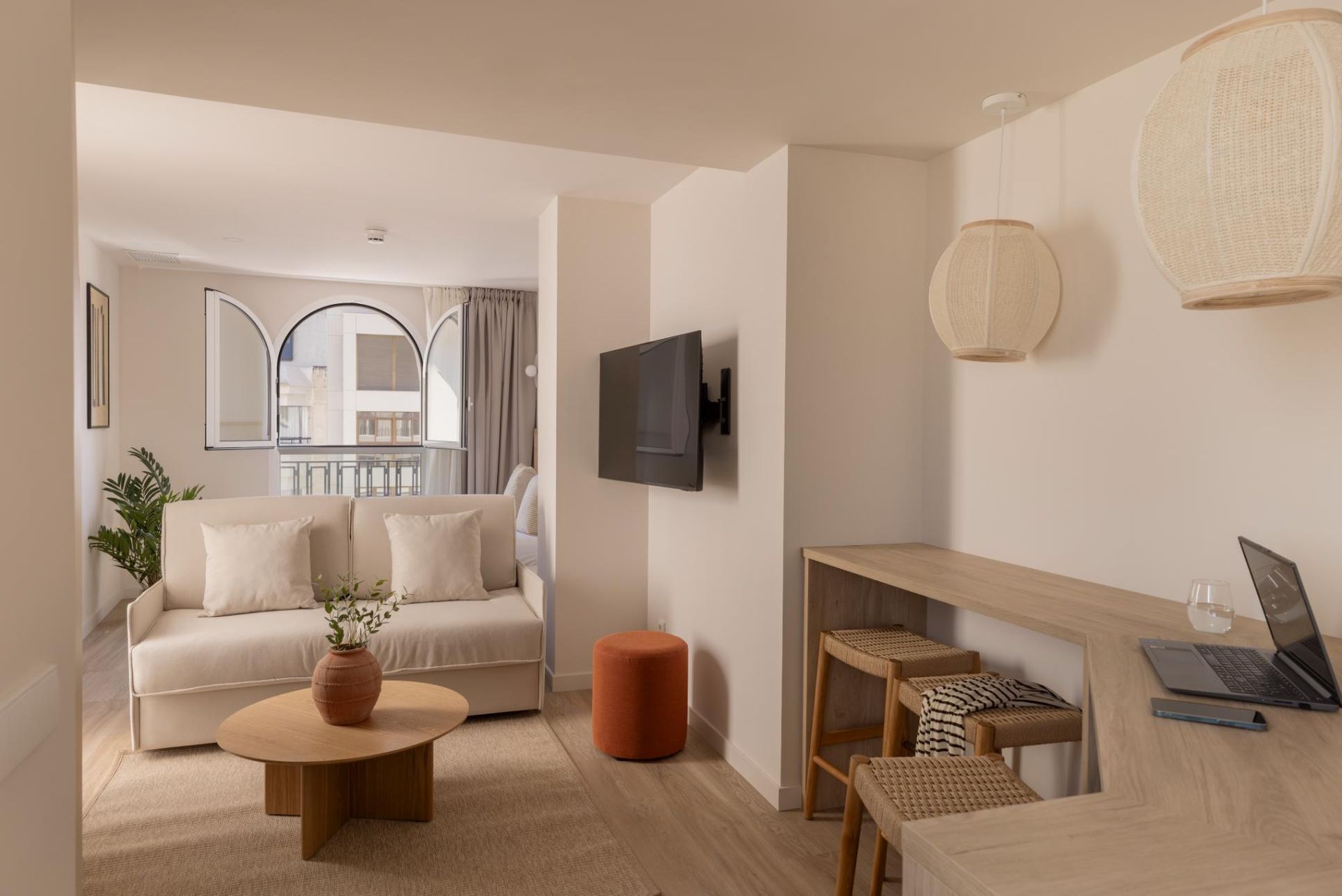 Studio familial avec terrasse à Alicante Rambla