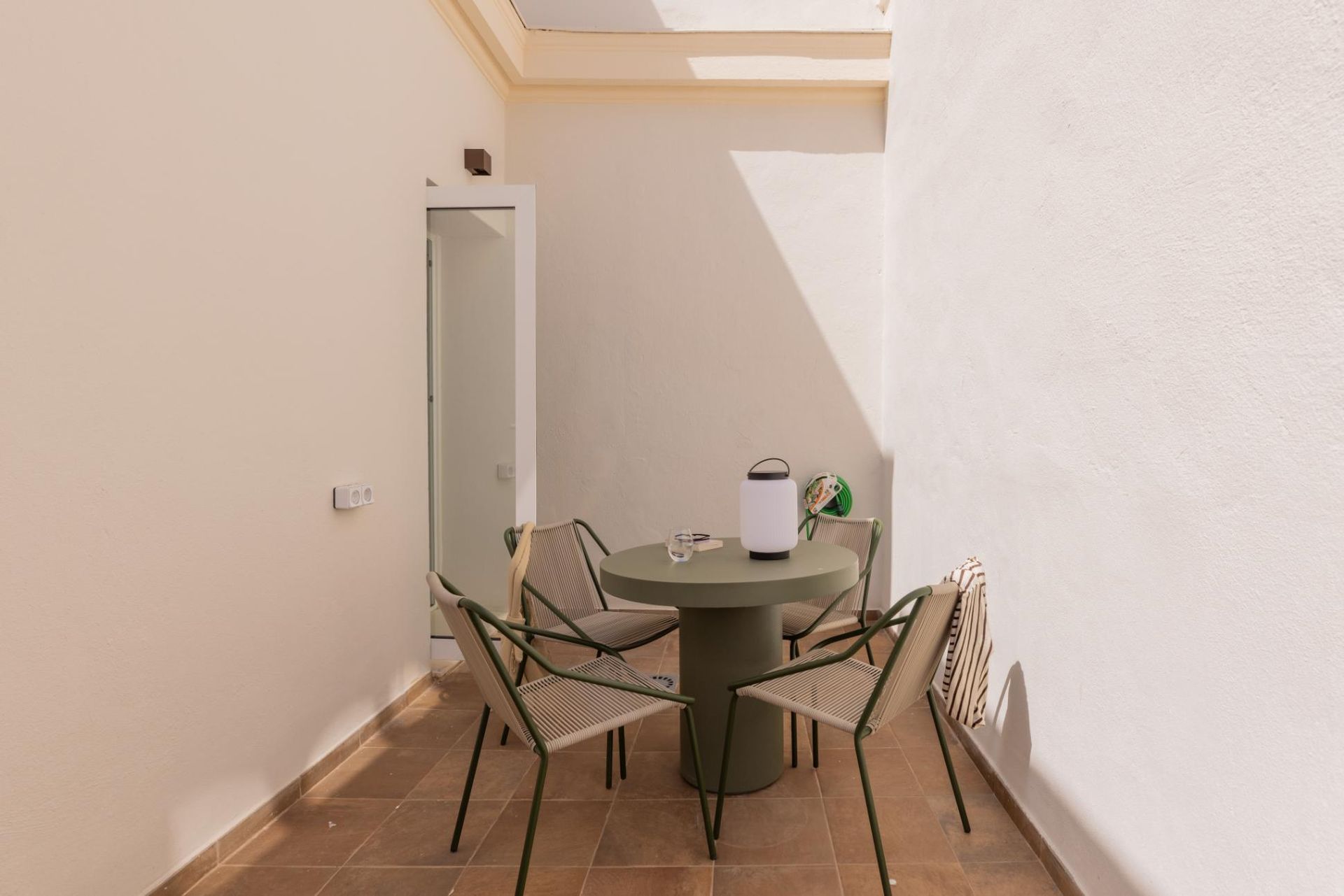 Studio familial avec terrasse à Alicante Rambla