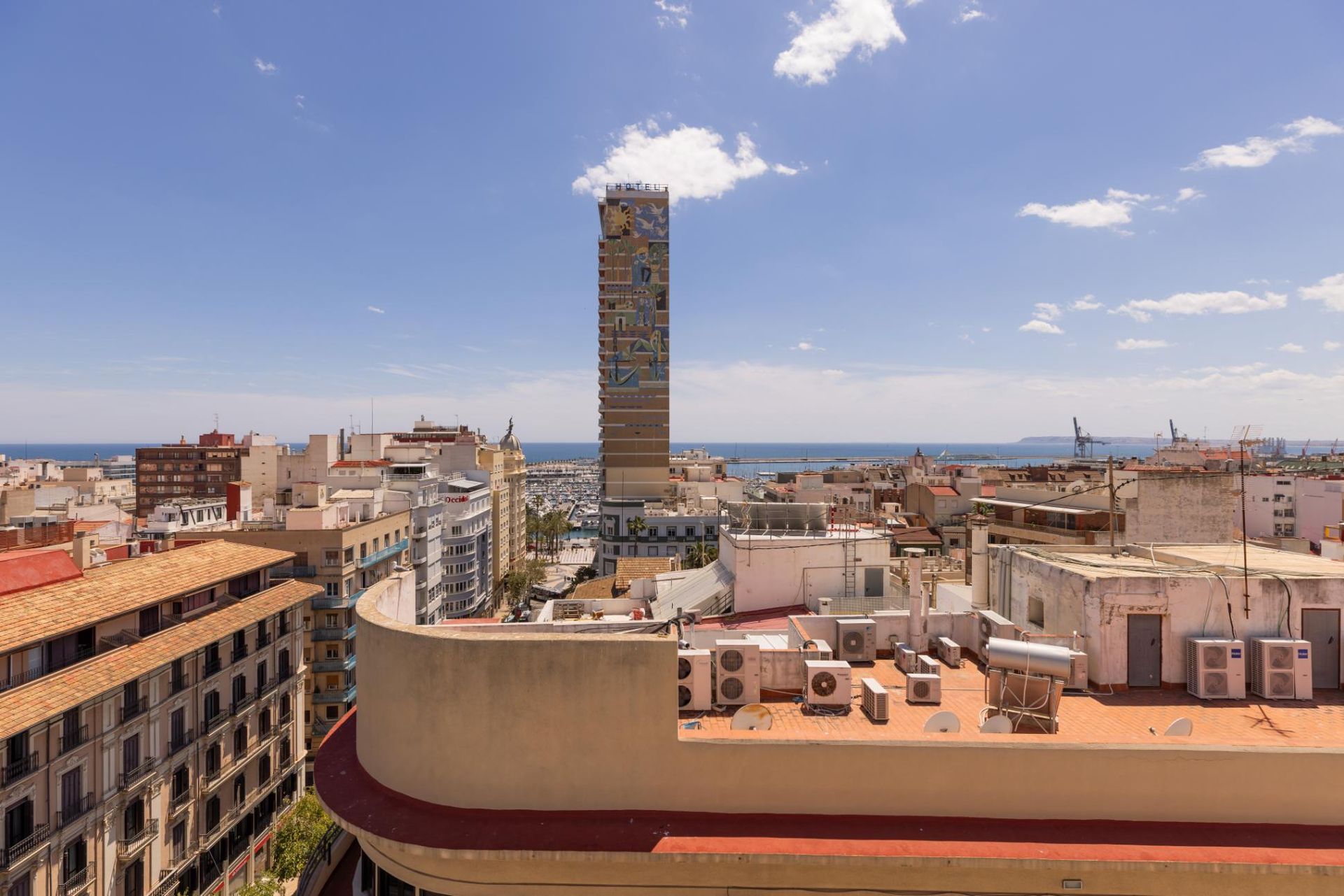 Duplex 1 chambre avec terrasse à Alicante Rambla