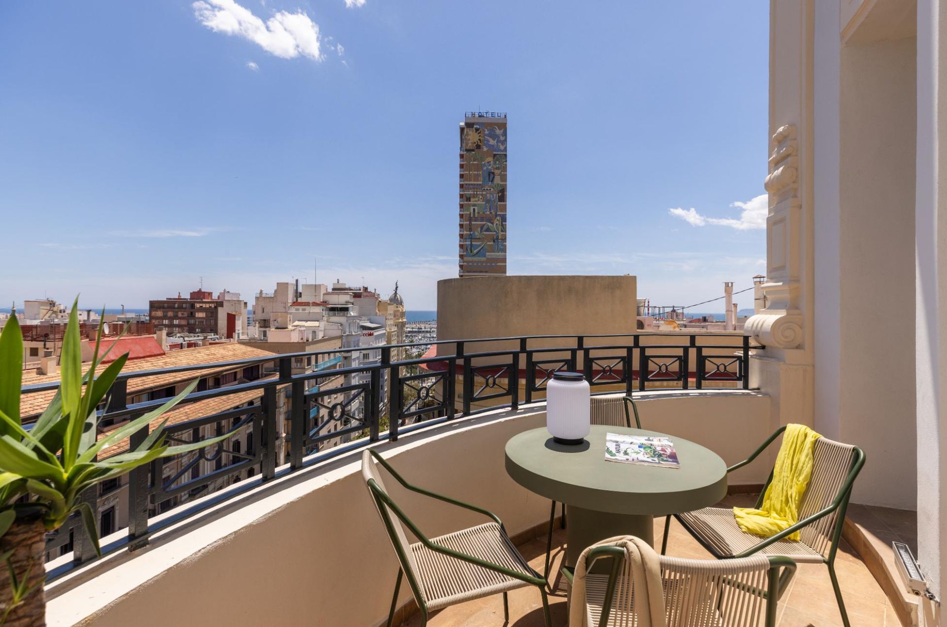 Duplex 1 chambre avec terrasse à Alicante Rambla