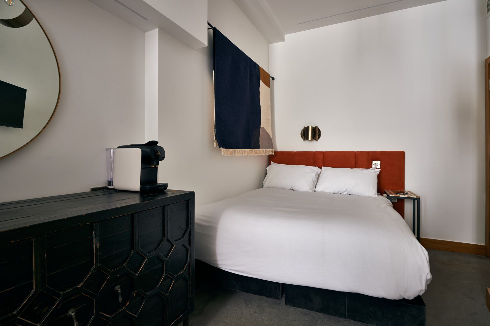 Double room in London Edgware Road