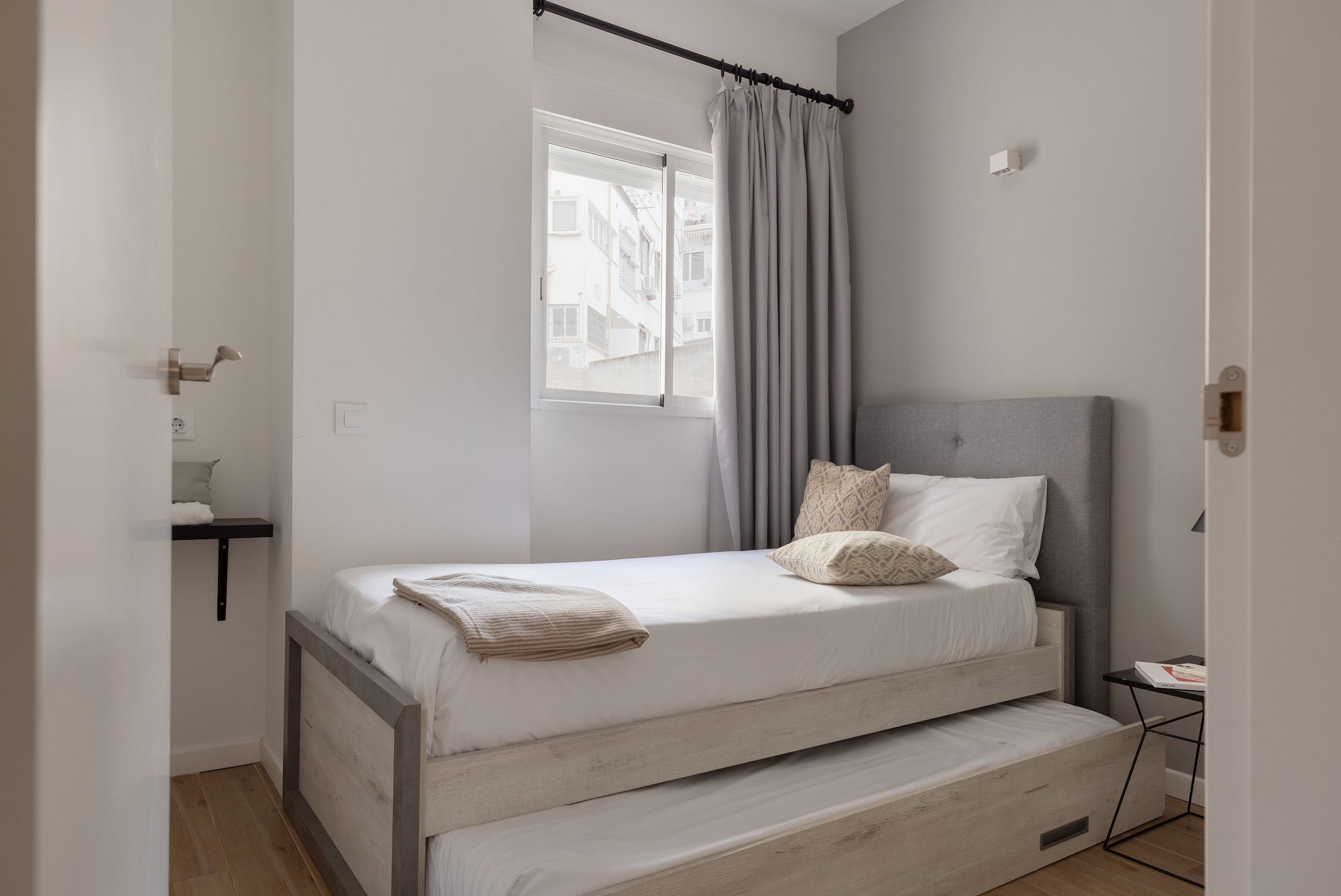 Apartamento 2 dormitorios con terraza en Valencia Abastos