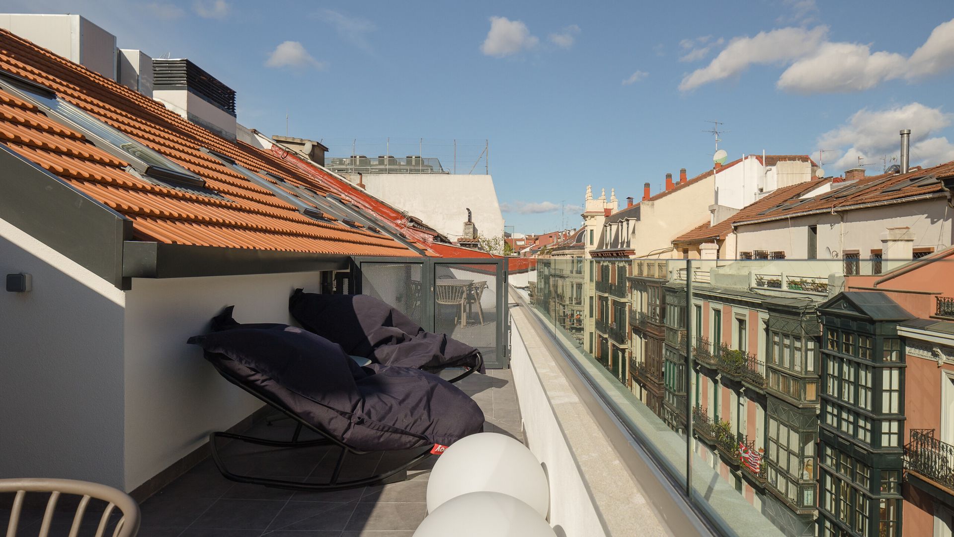 Studio with a terrace in Bilbao Ledesma