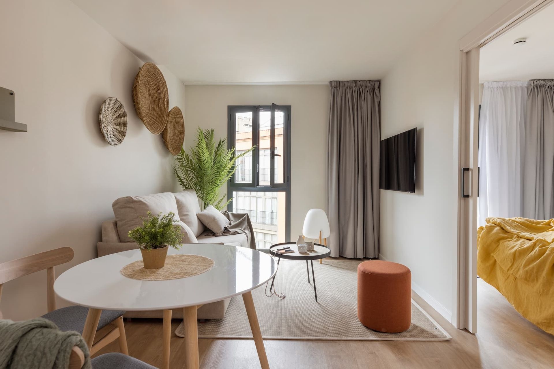 Apartamento de 1 dormitorio en Barcelona Sant Antoni (pax 3)