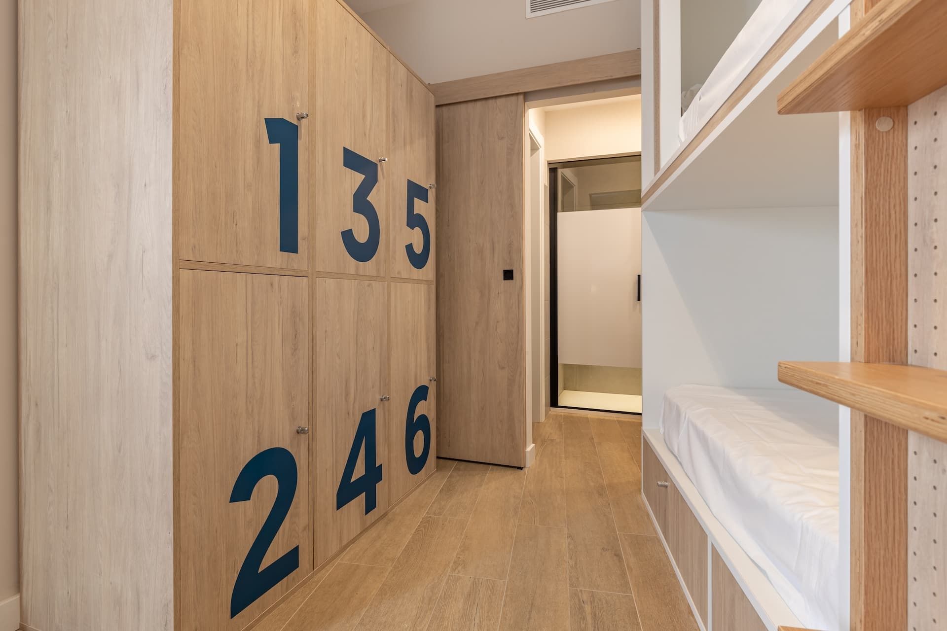 Room for 6 with private bathroom