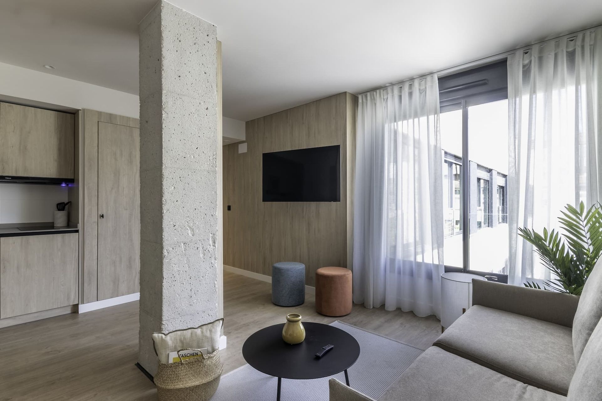 1 bedroom deluxe apartment in Pamplona Yamaguchi