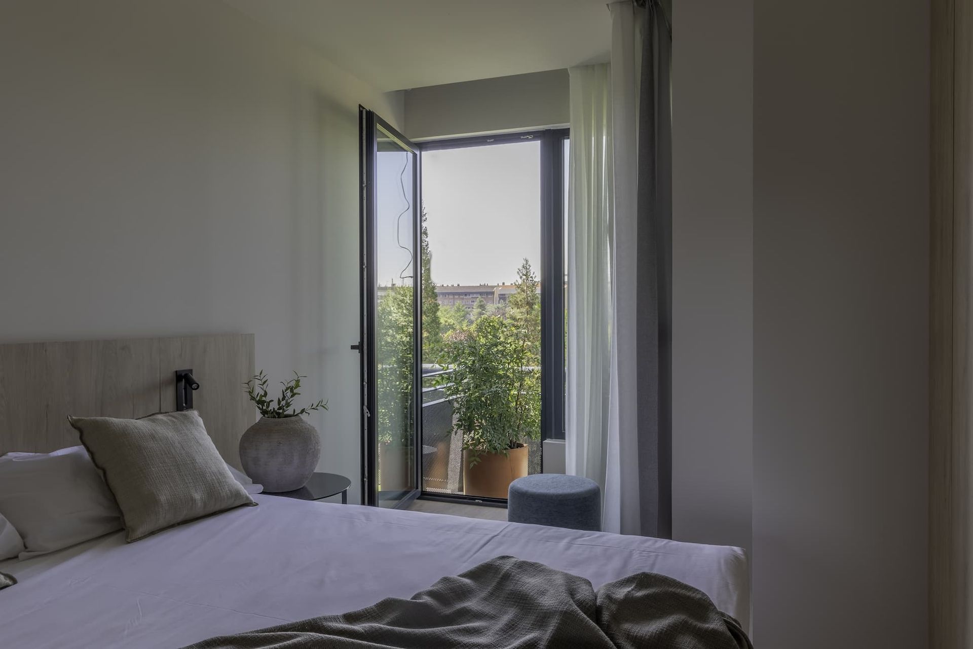 Apartamento de 1 dormitorio con terraza en Pamplona Yamaguchi