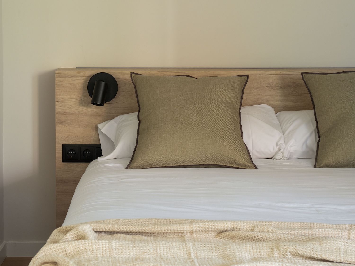 1 bedroom apartment with a terrace in Pamplona Universidad