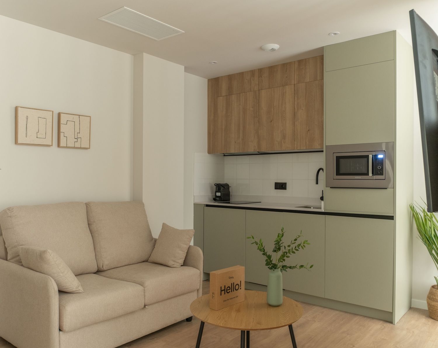 1 bedroom apartment with a terrace in Pamplona Universidad