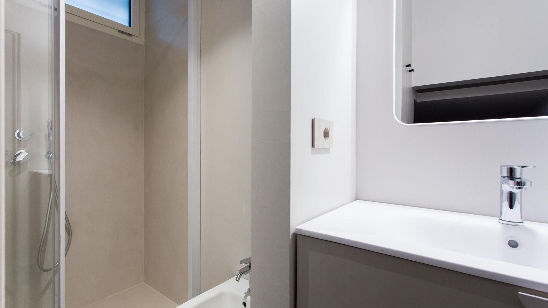 Studio 2 levels in Milano Dergano