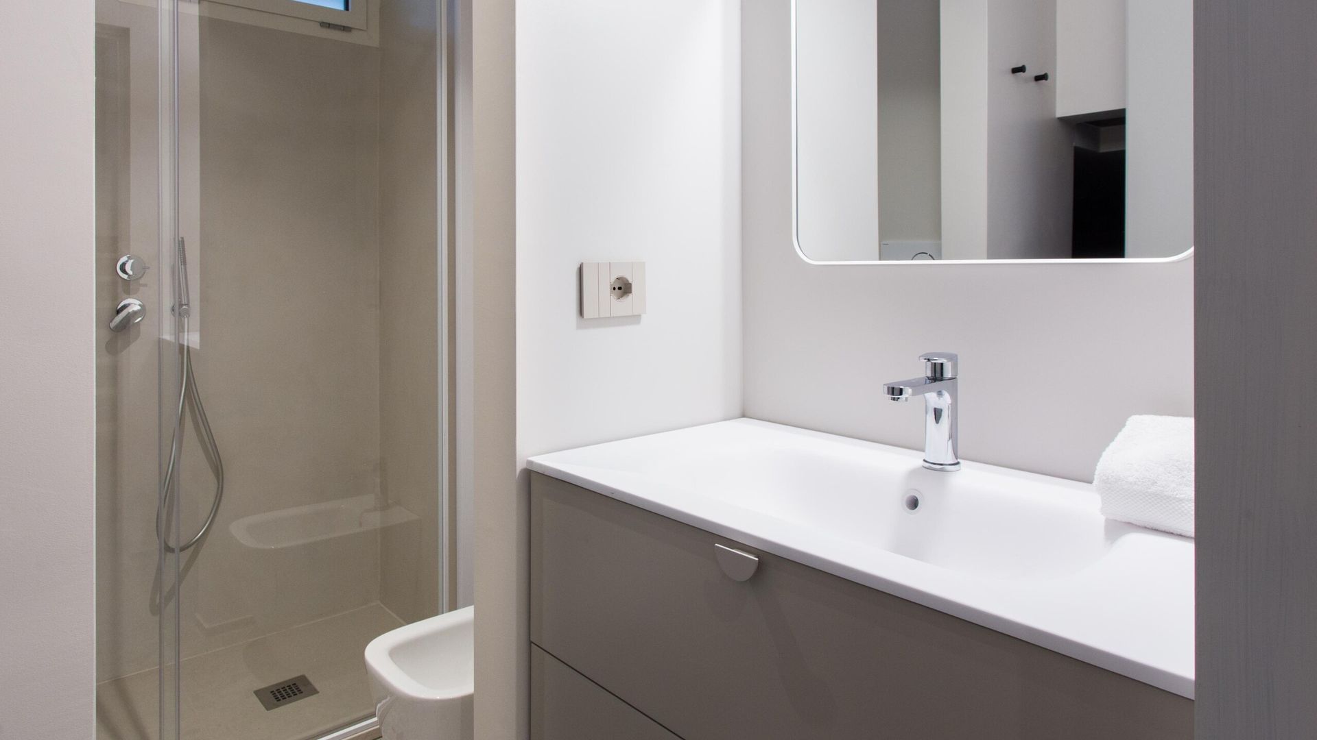Studio 2 levels in Milano Dergano