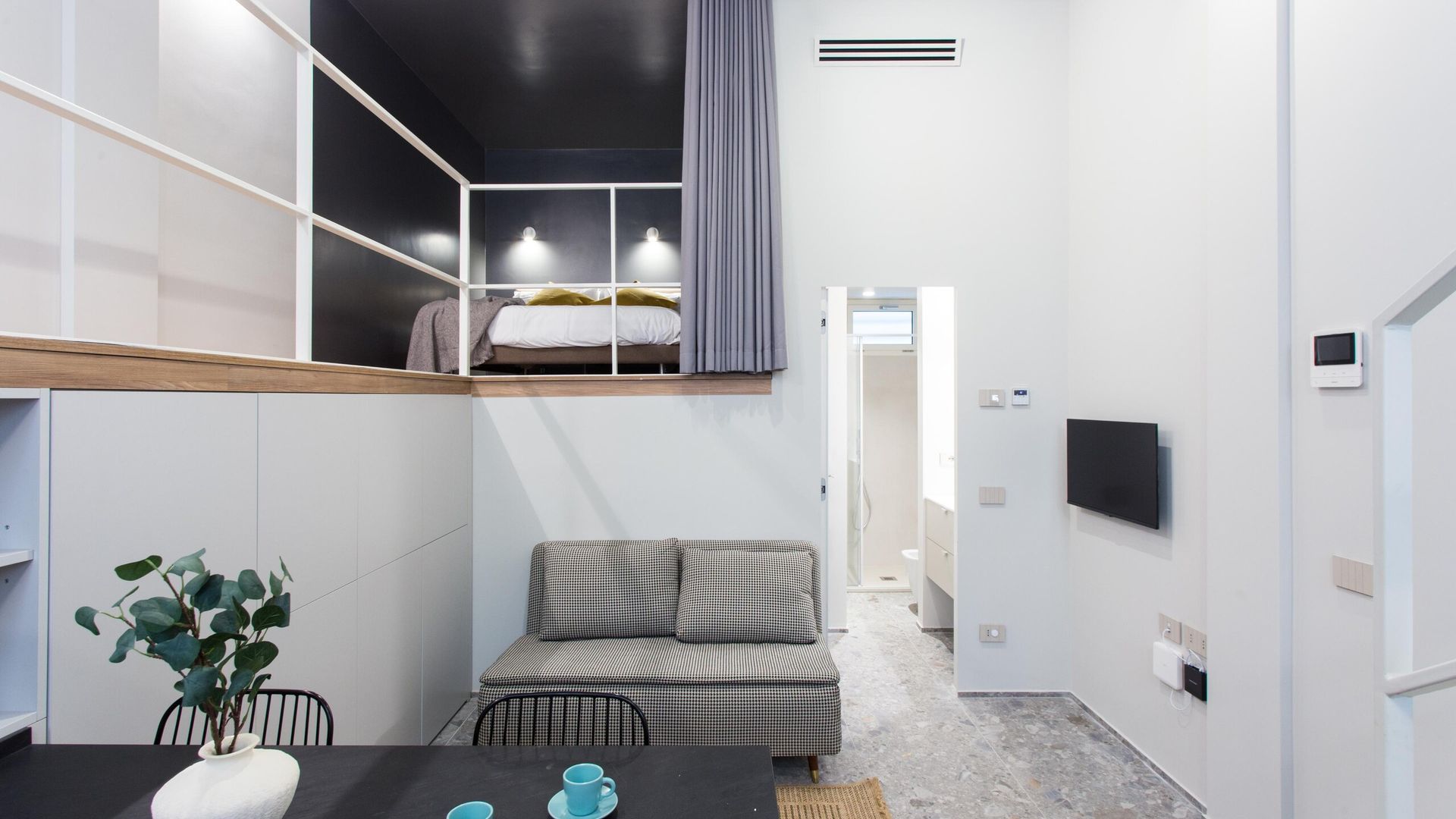 Studio 2 levels in Milano Dergano
