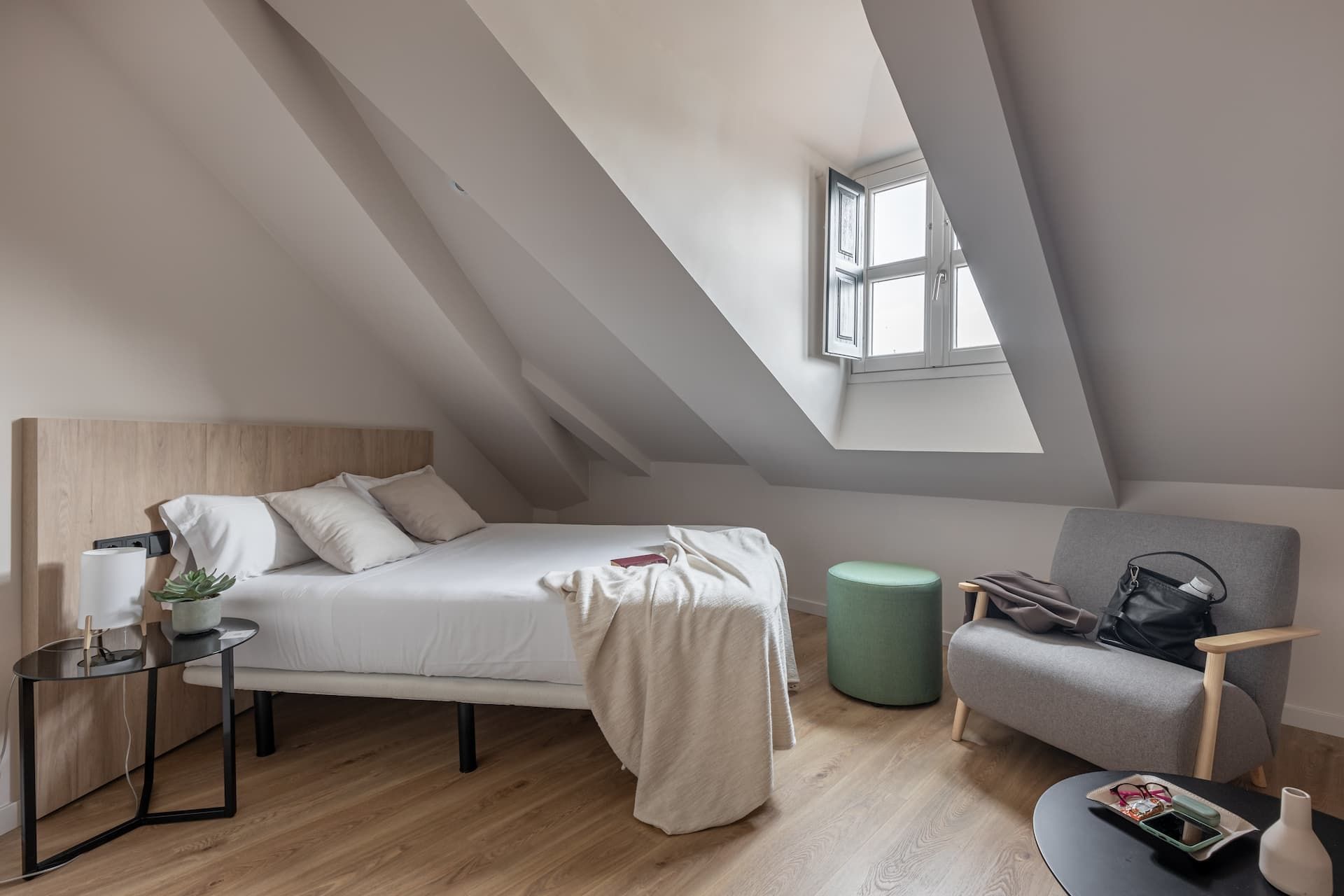 Estúdio Duplex em Madrid Palácio Real (máximo 4 pessoas)