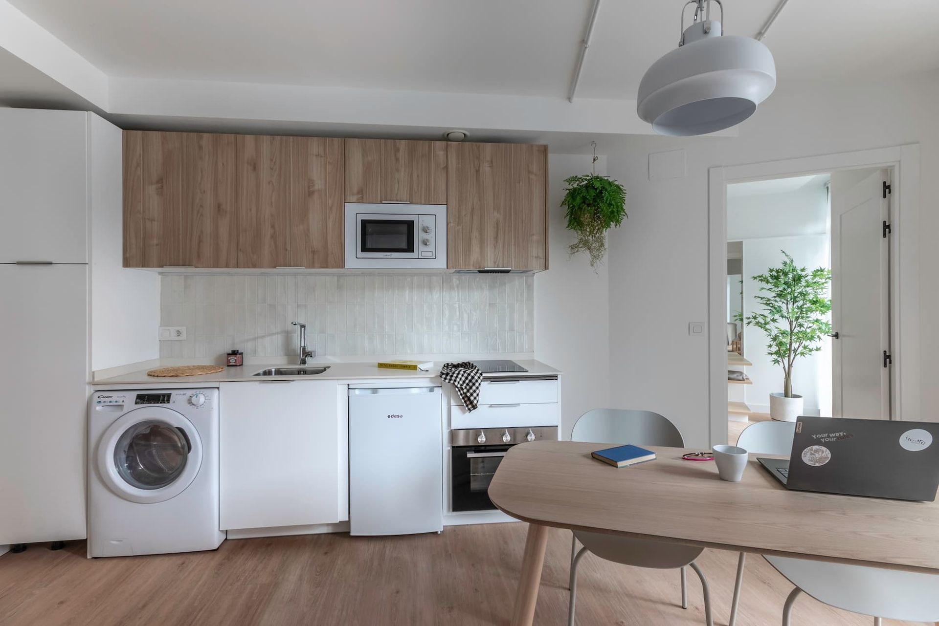 2 bedroom apartment with a balcony in Abando (pax 6)