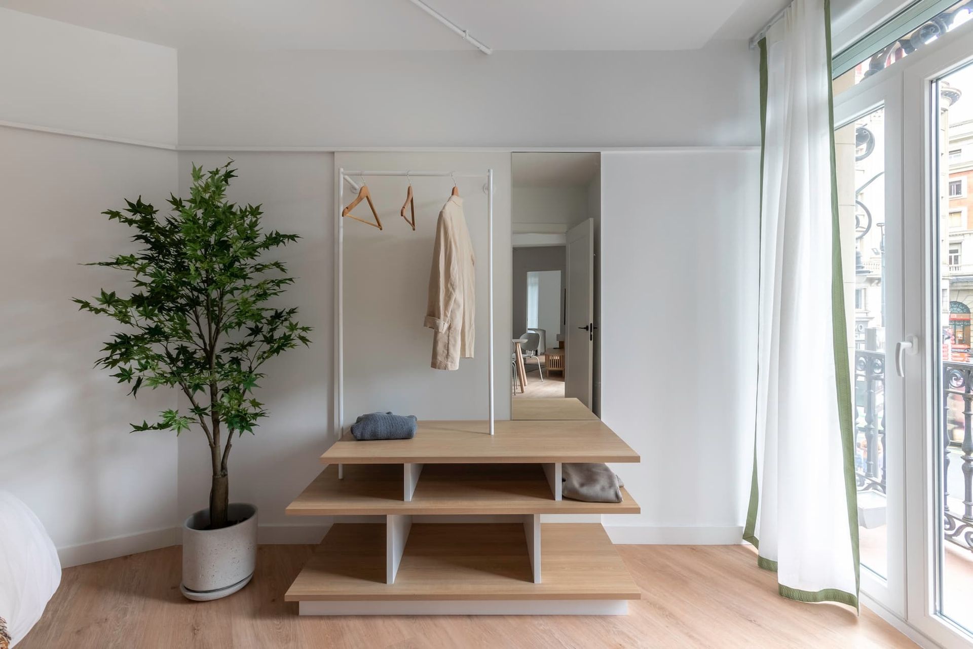 2 bedroom apartment with a balcony in Abando (pax 6)