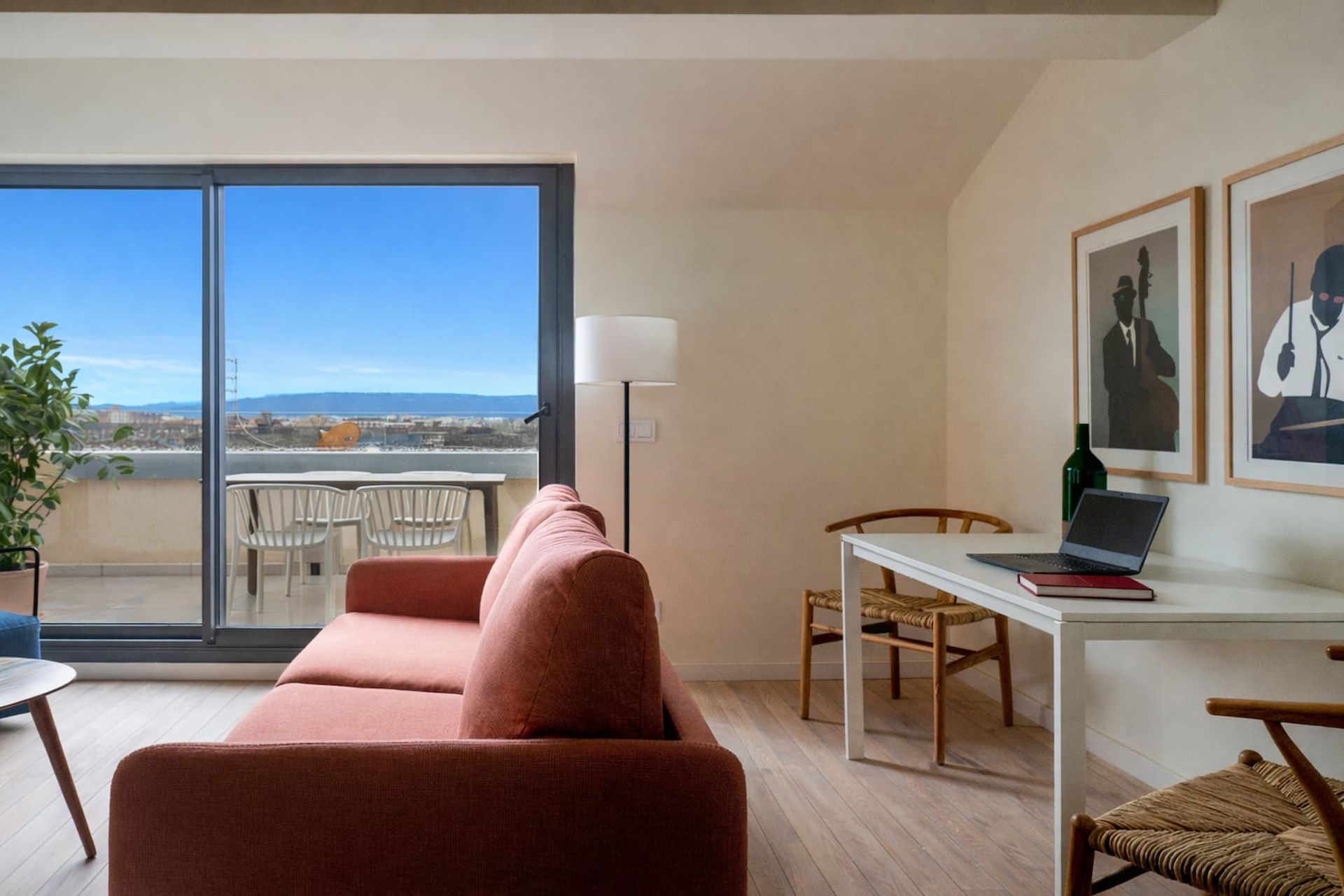 Two bedroom penthouse in Vitoria city centre