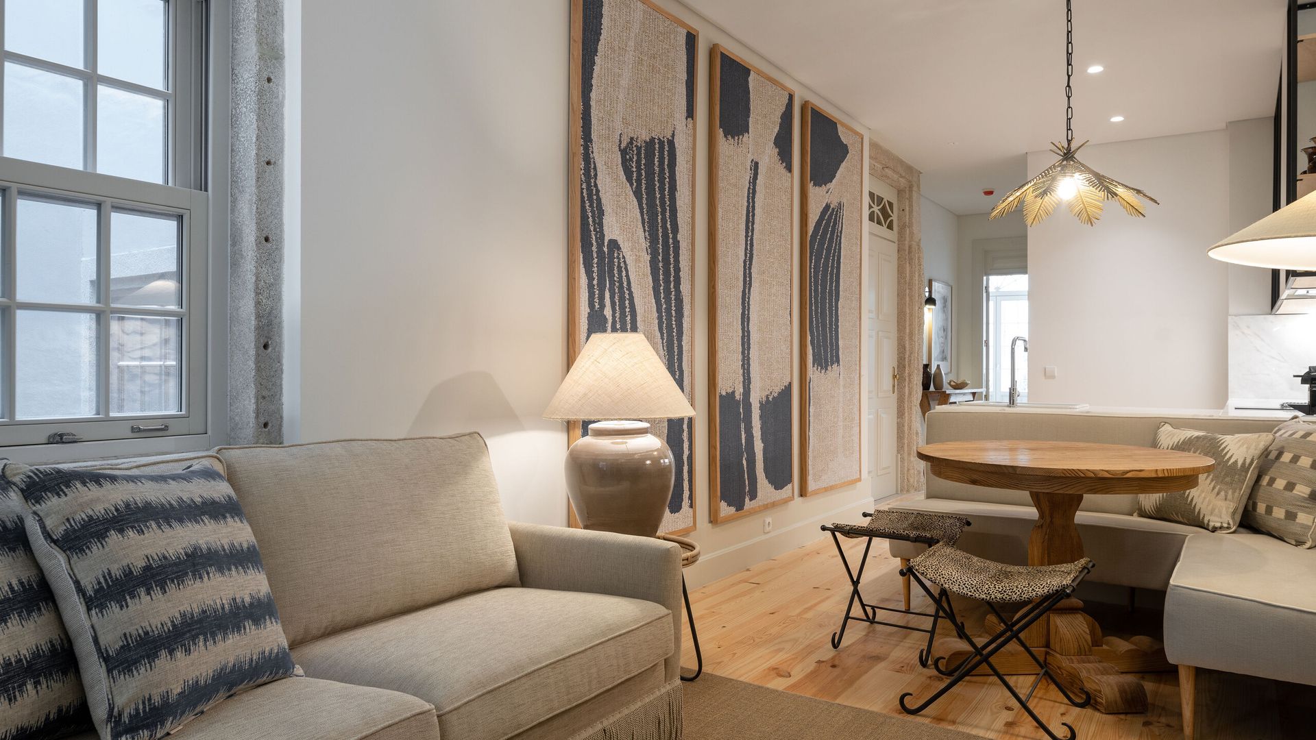 2-Bedroom Apartment in Porto Laranjais
