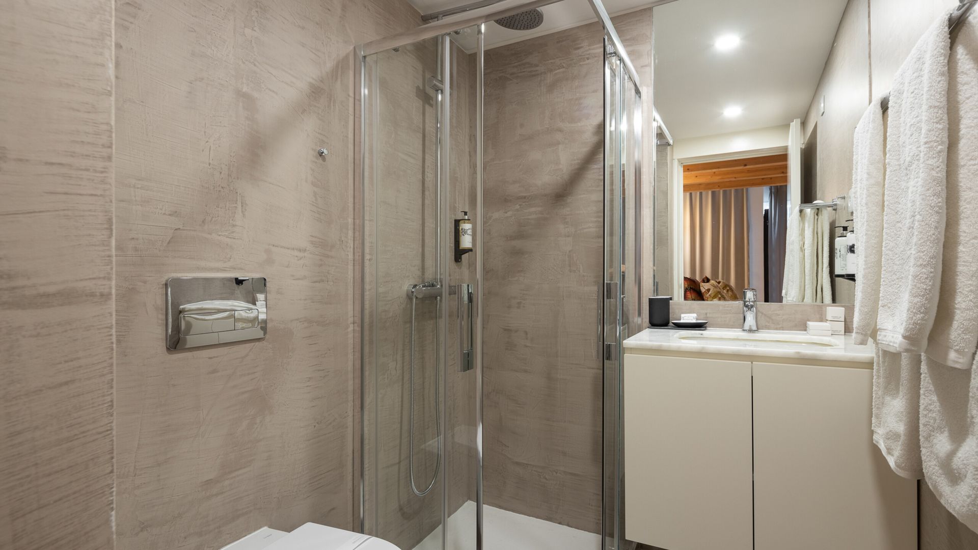 Duplex Studio in Porto Laranjais