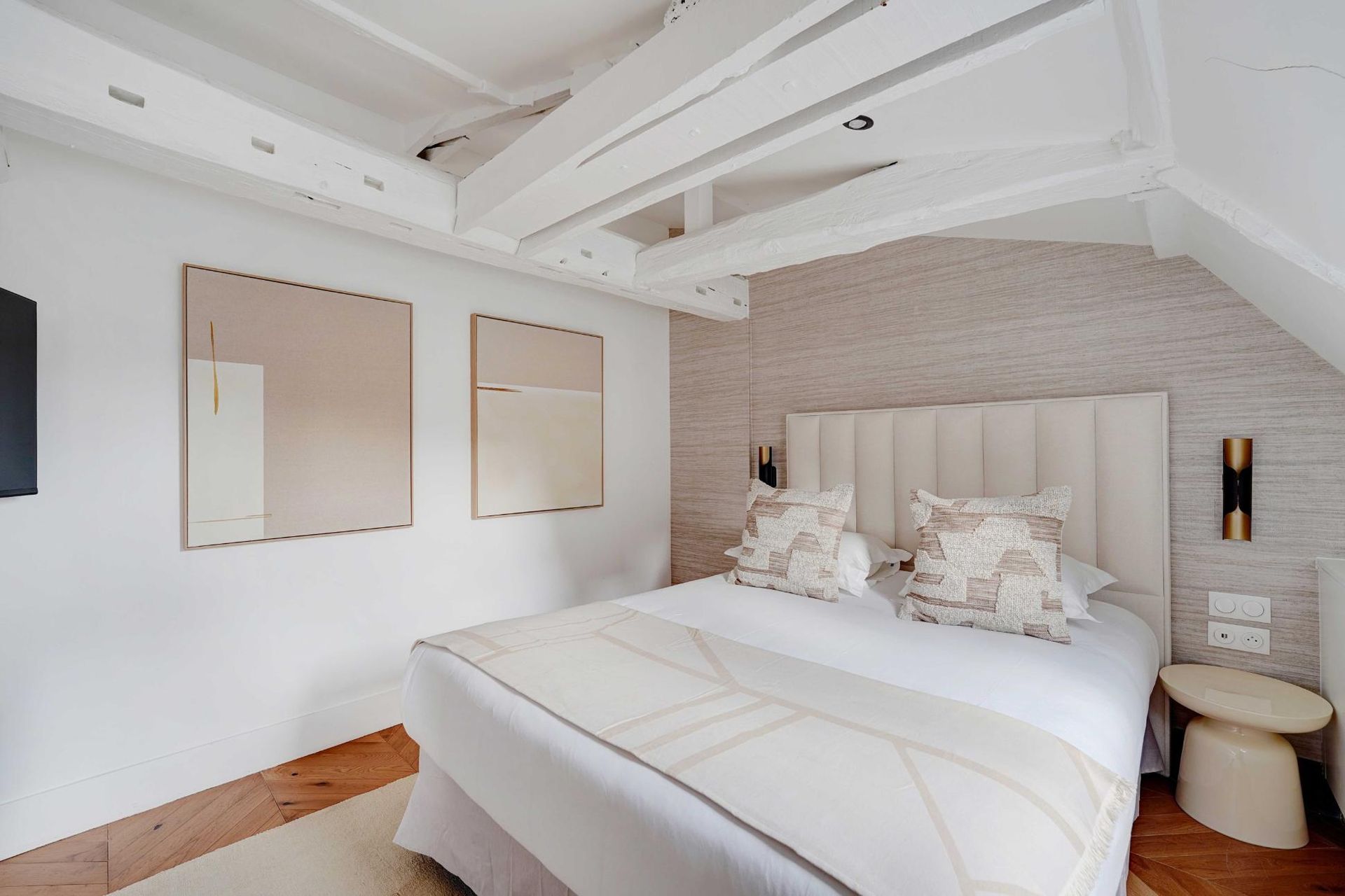 4 bedroom duplex in Paris Haussmann