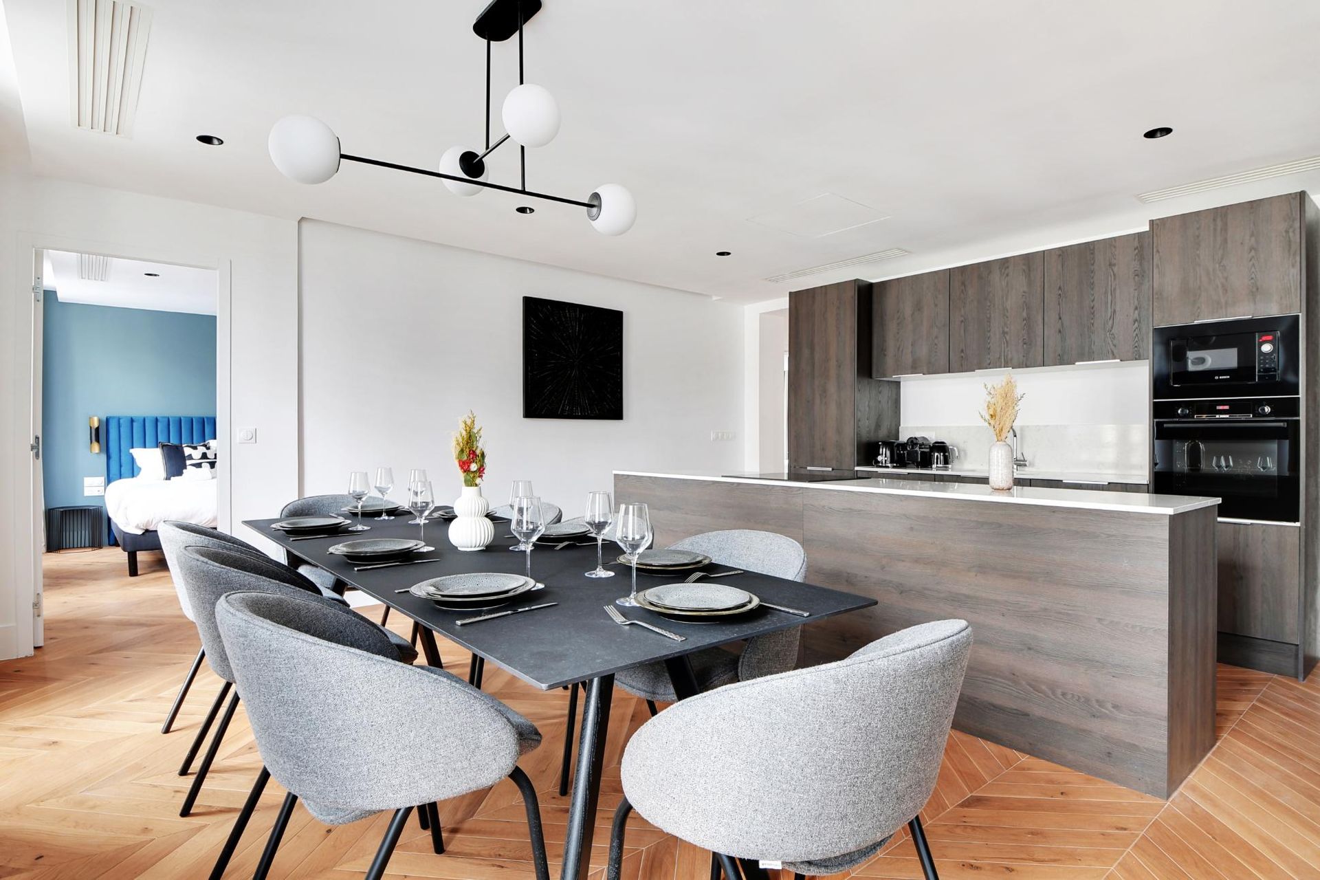 3 bedroom apartment in Paris Haussmann