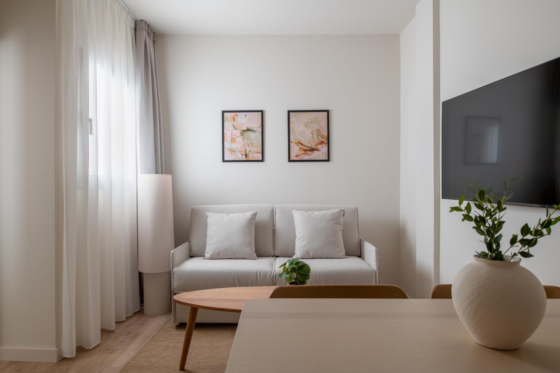 Apartamento de 1 dormitorio familiar e interior en Seville Triana