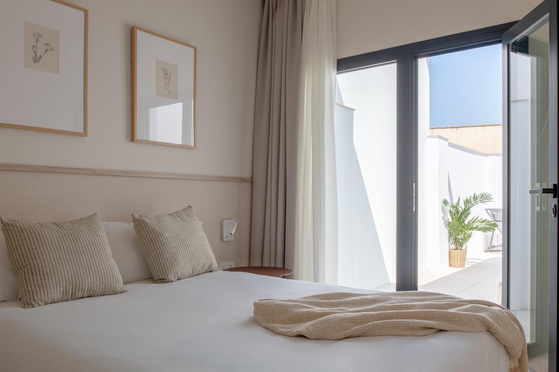 Apartamento de 2 dormitorios con terraza en Seville Triana