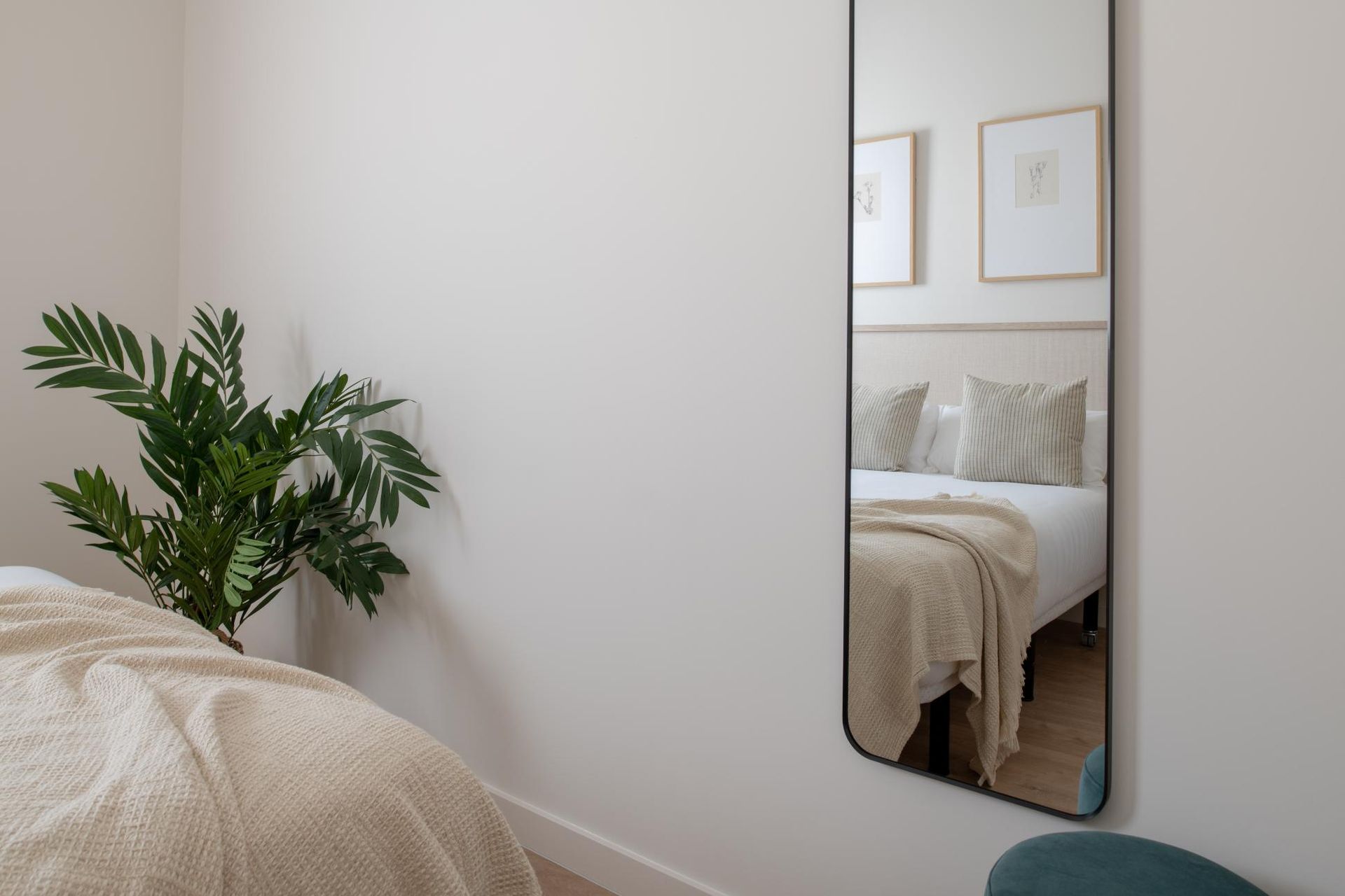 Apartamento de 2 dormitorios con terraza en Seville Triana