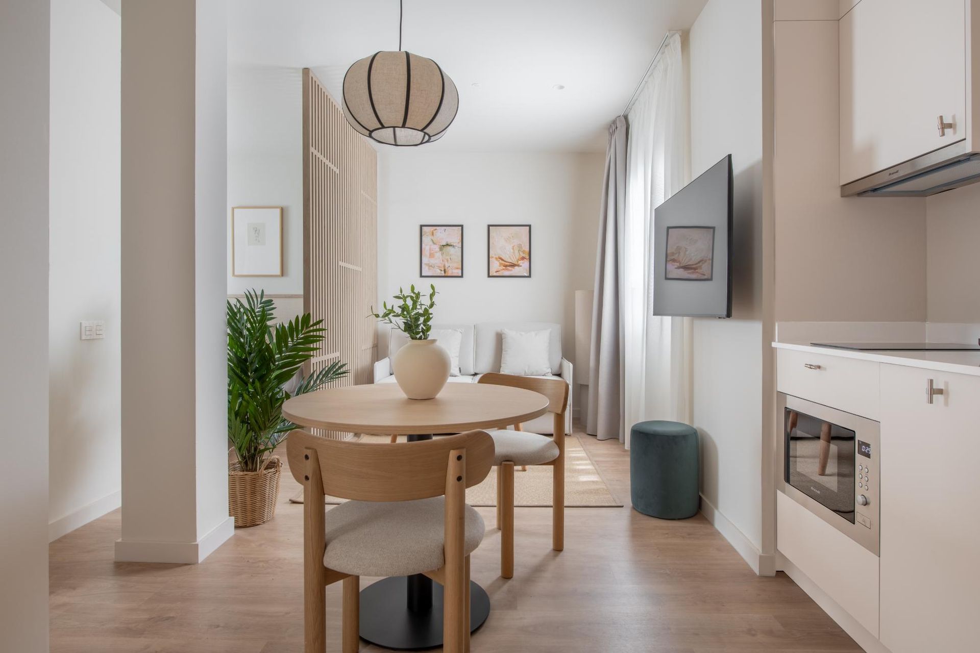 Estudio interior en Seville Triana