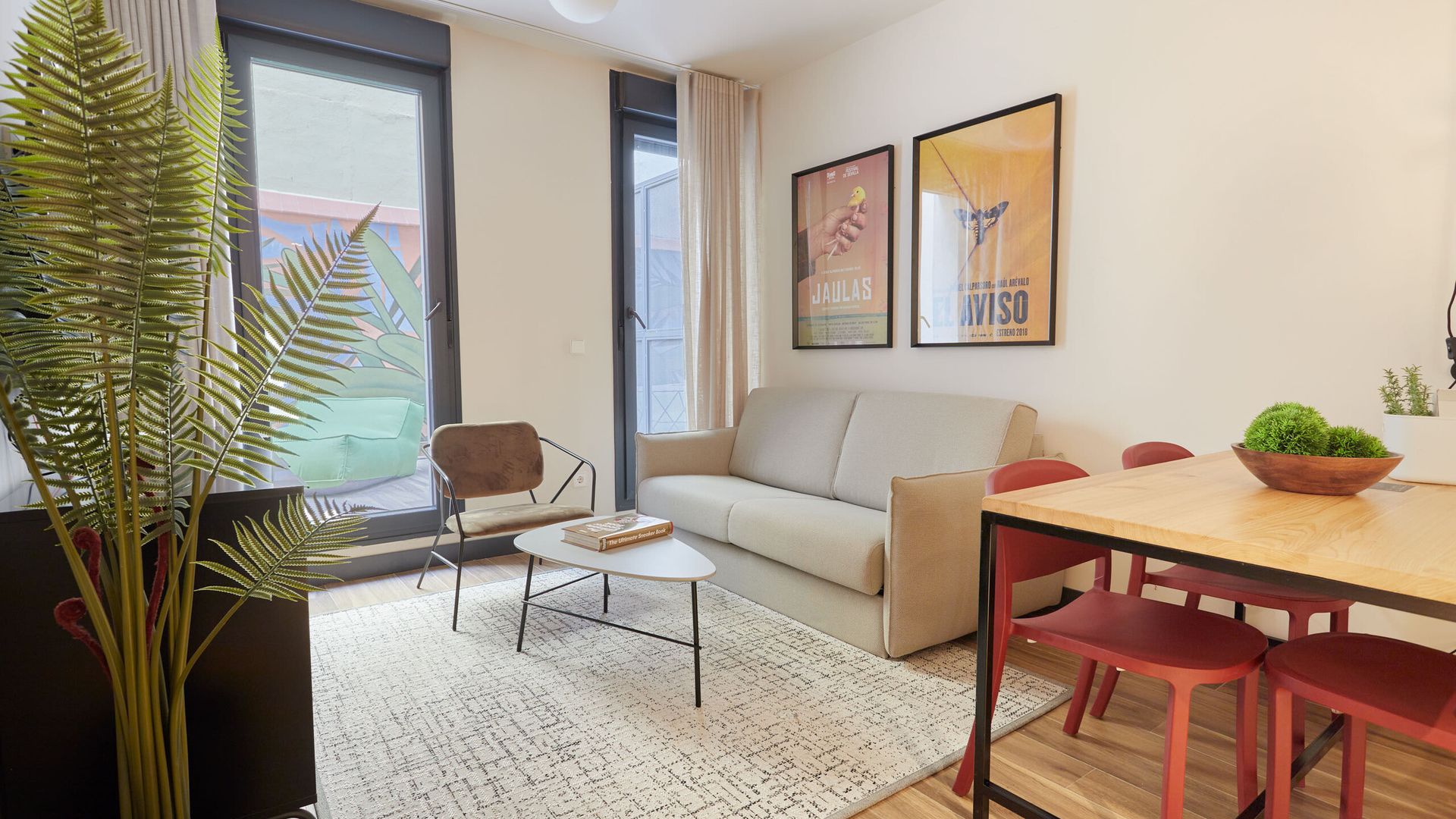 Apartamento 1 dormitorio con terraza en Madrid Malasaña