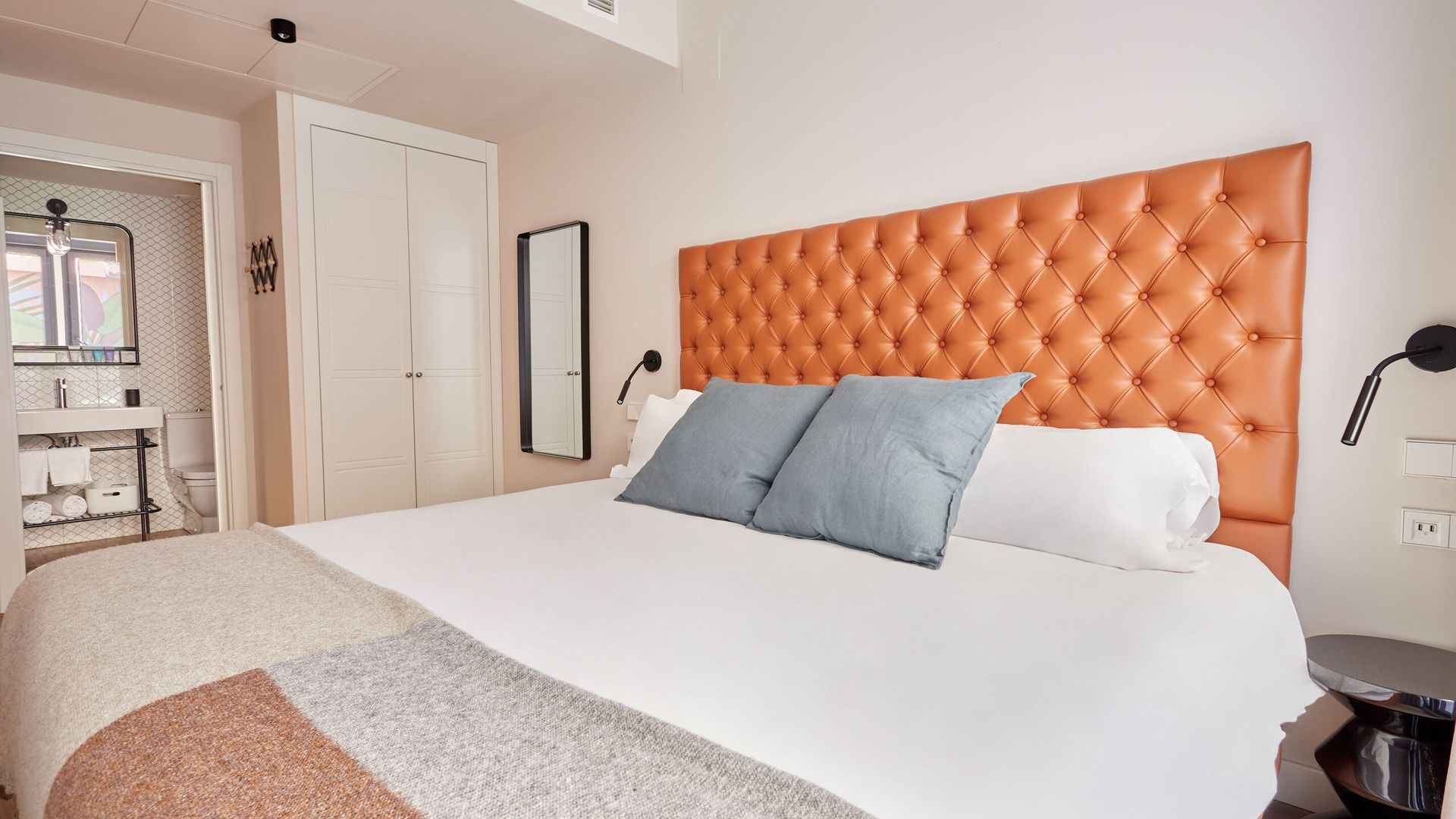 Apartamento 1 dormitorio con terraza en Madrid Malasaña